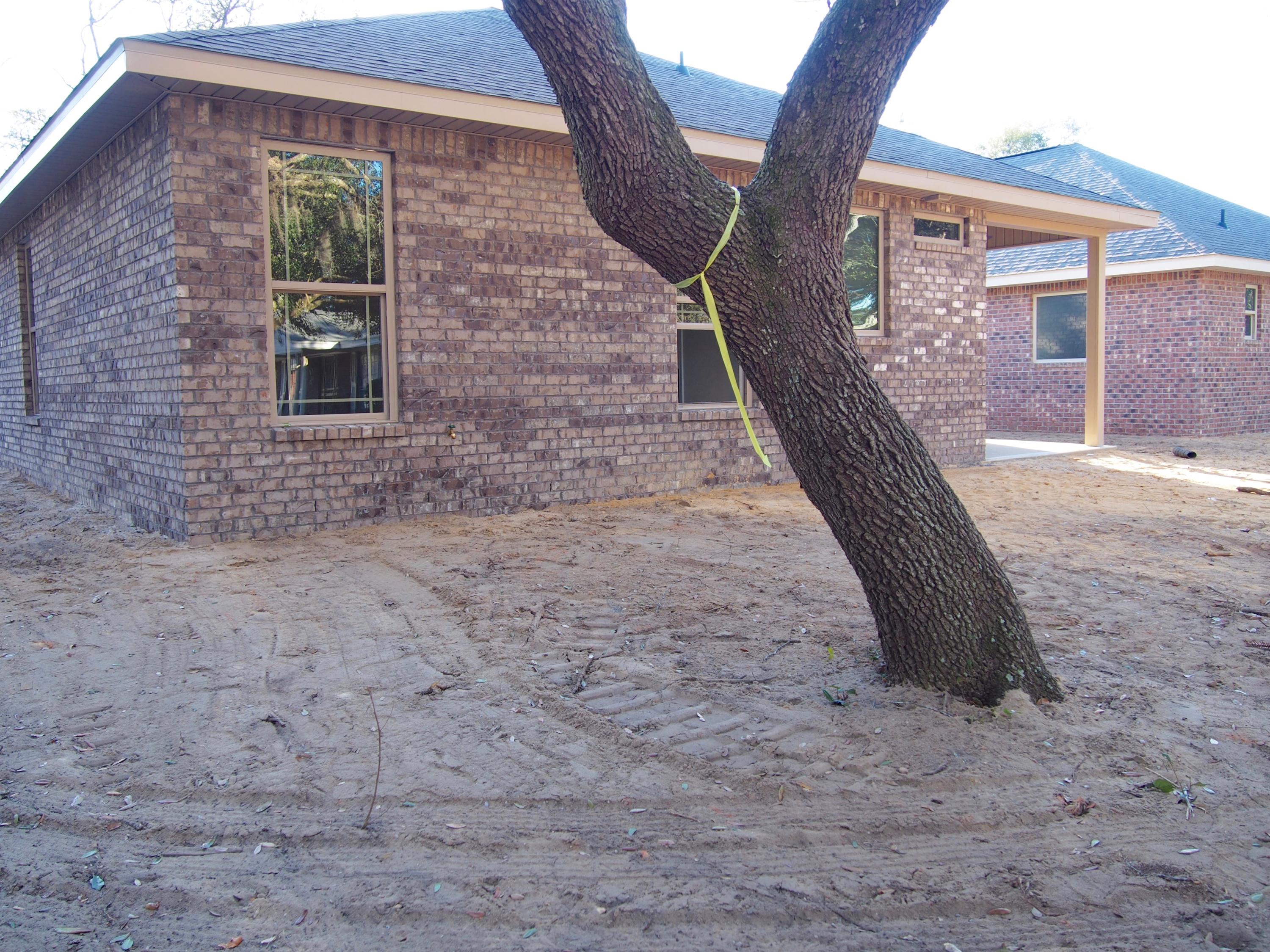 TOM BARROW - Residential