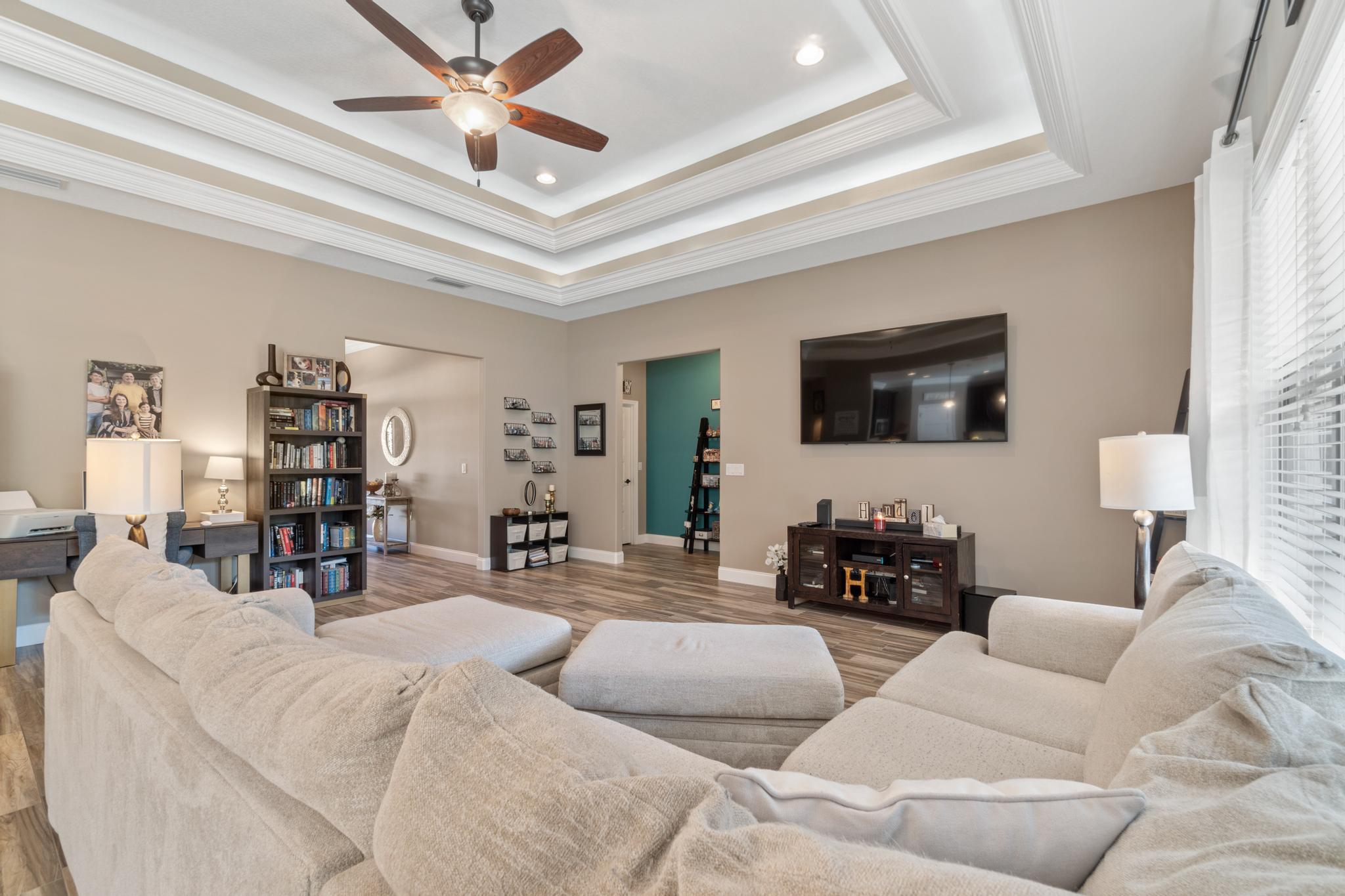 WATKINS COVE - Residential