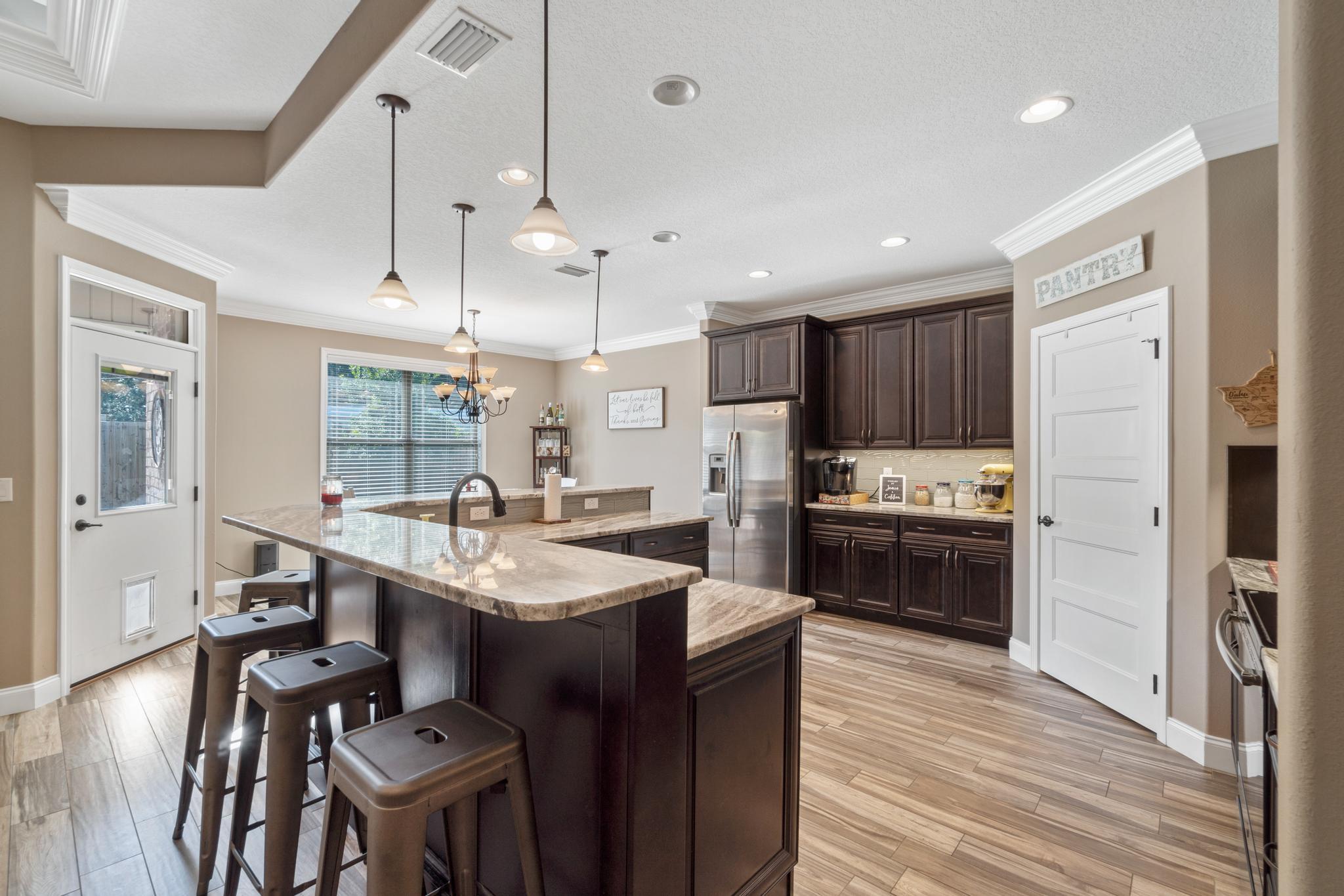WATKINS COVE - Residential