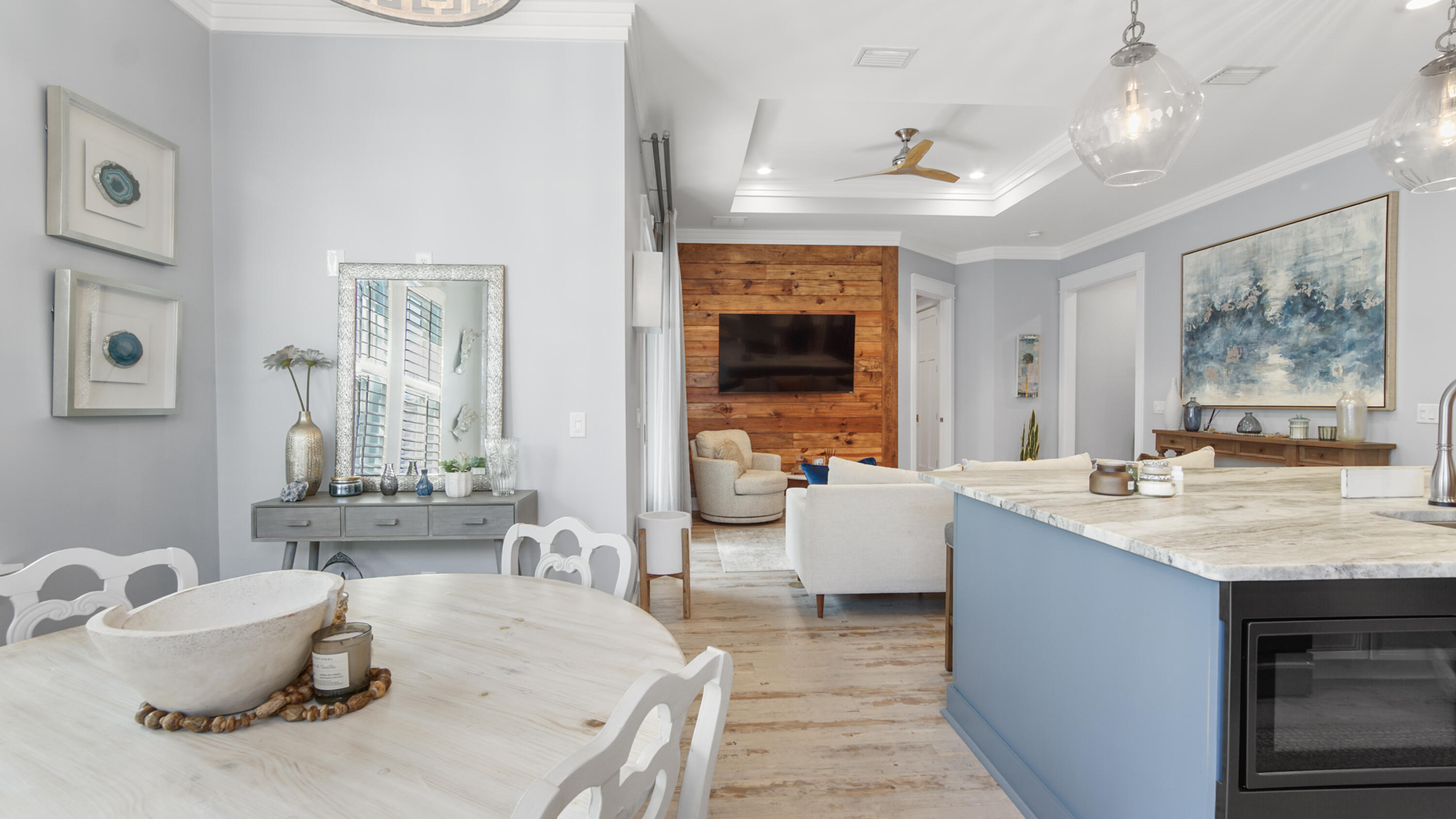 BEL AIR - Residential