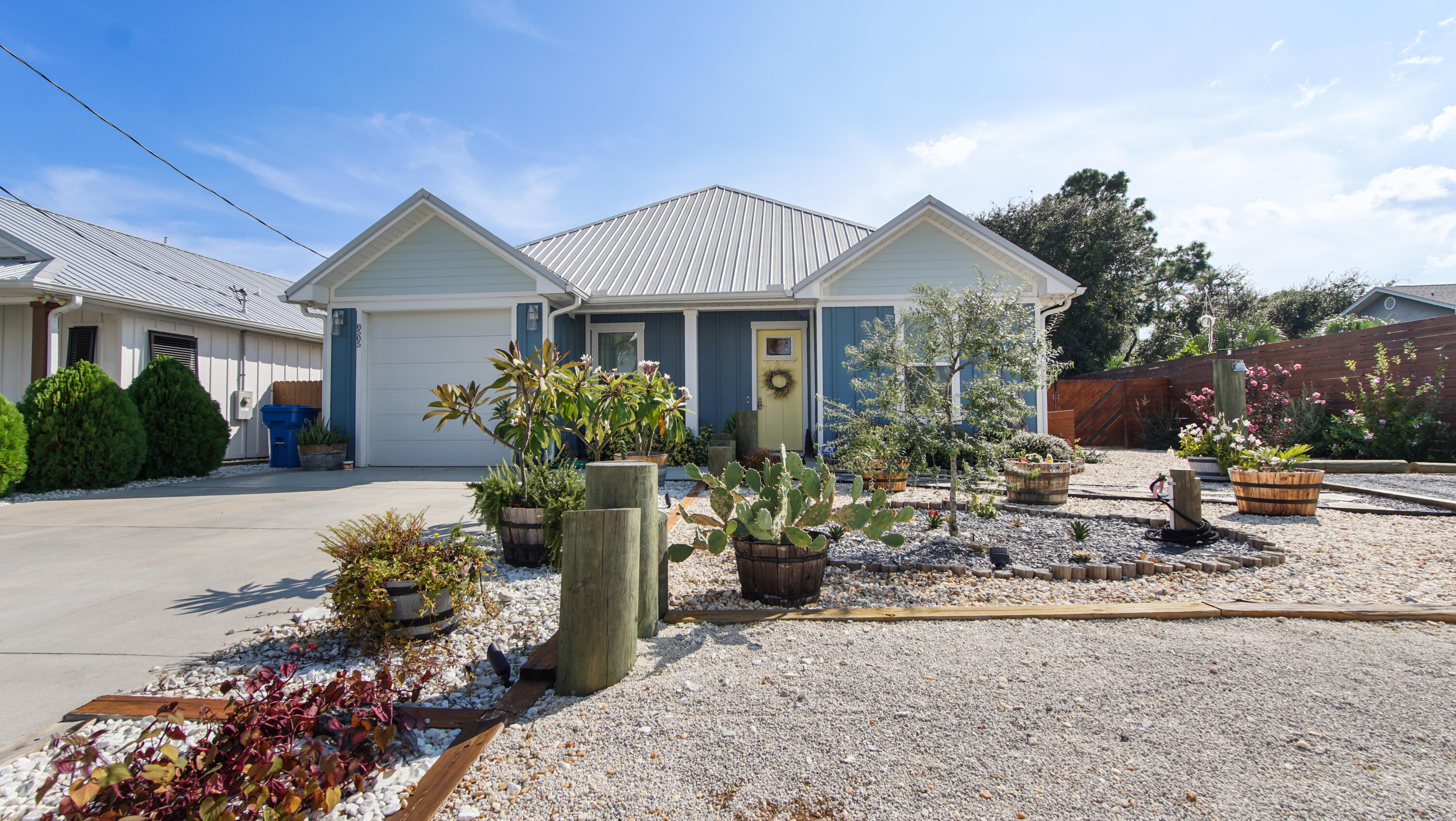 BEL AIR - Residential