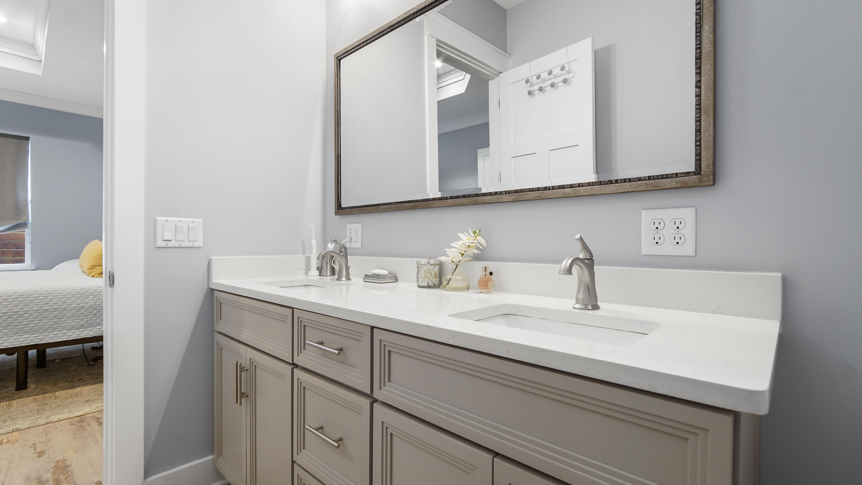 BEL AIR - Residential