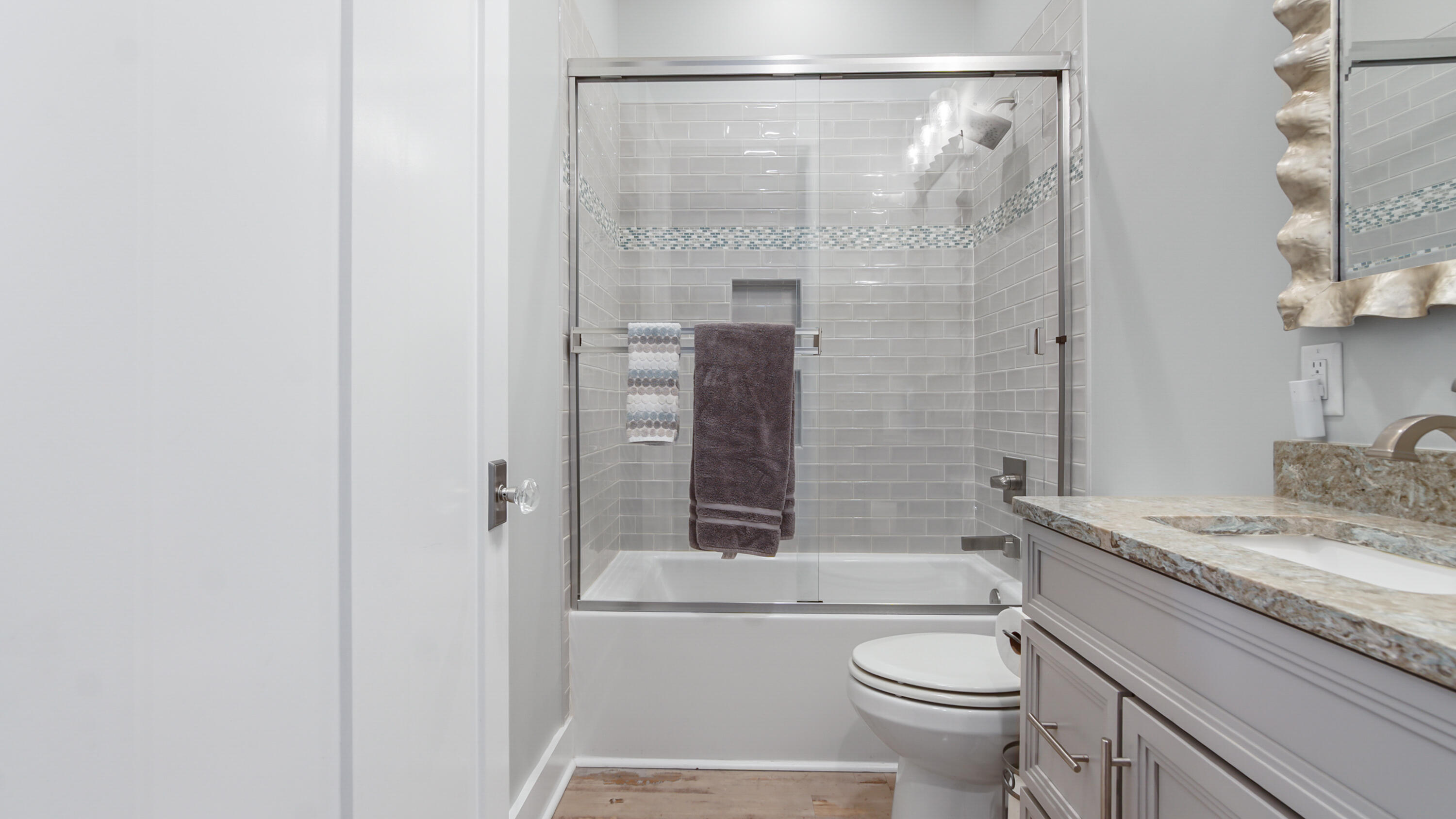 BEL AIR - Residential