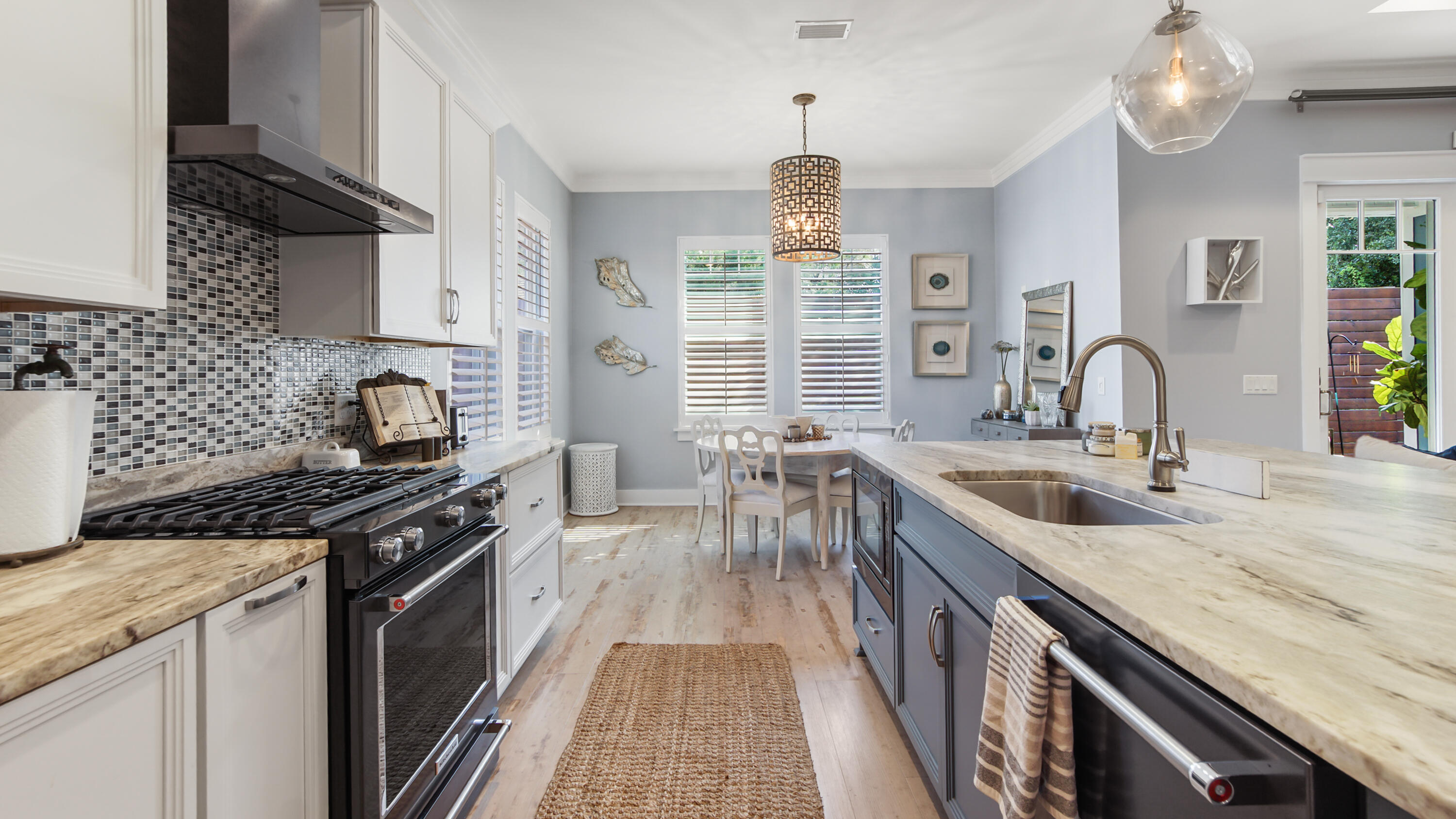 BEL AIR - Residential