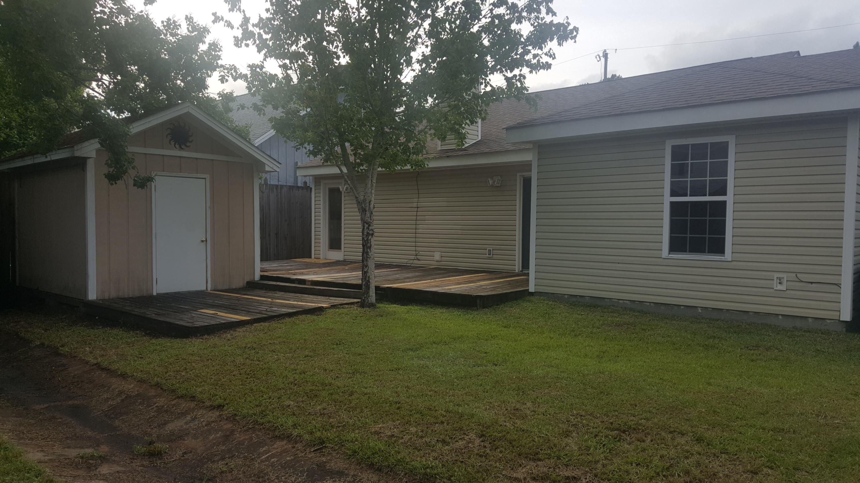 SADDLE CREEK - Residential