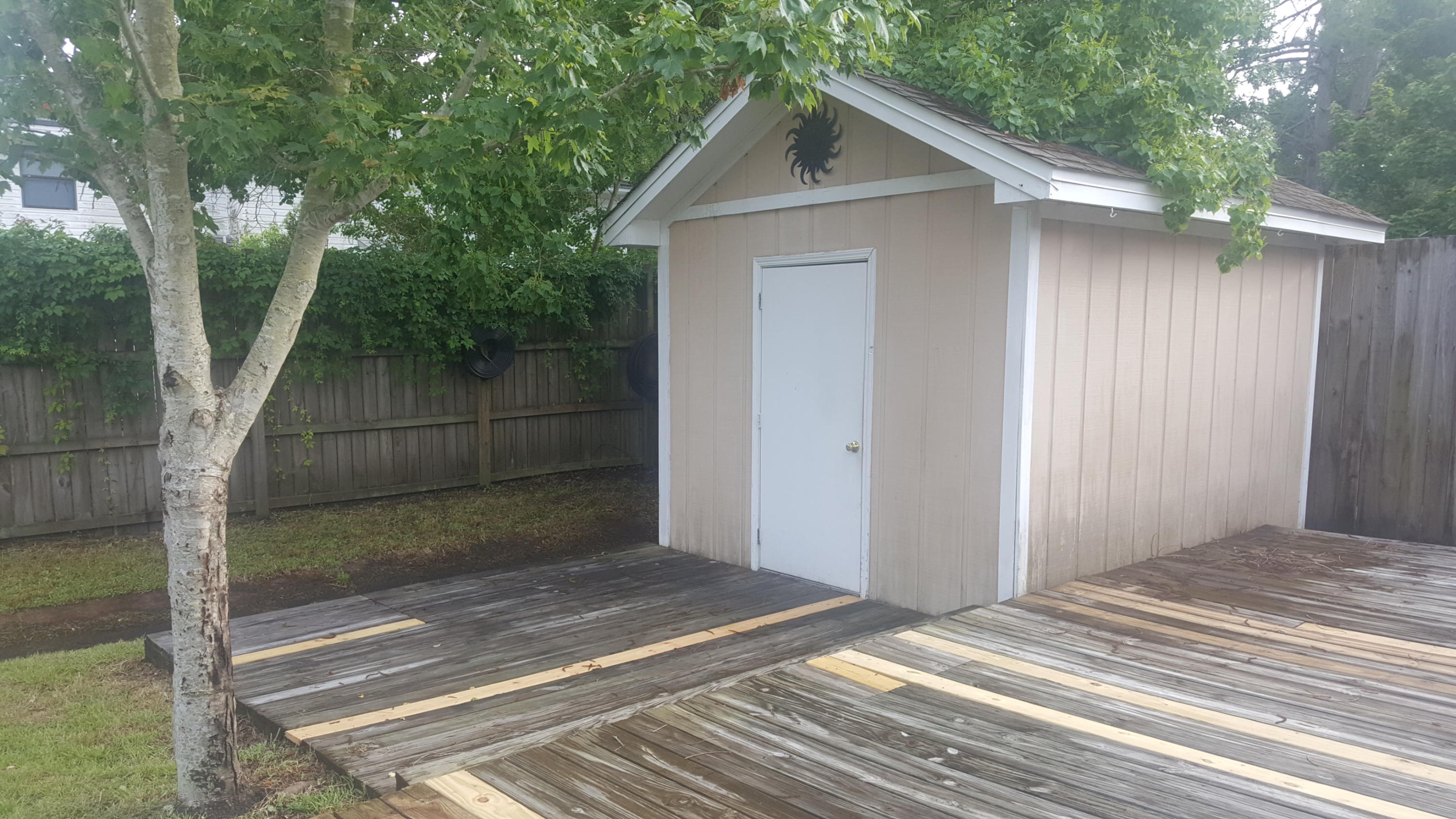 SADDLE CREEK - Residential