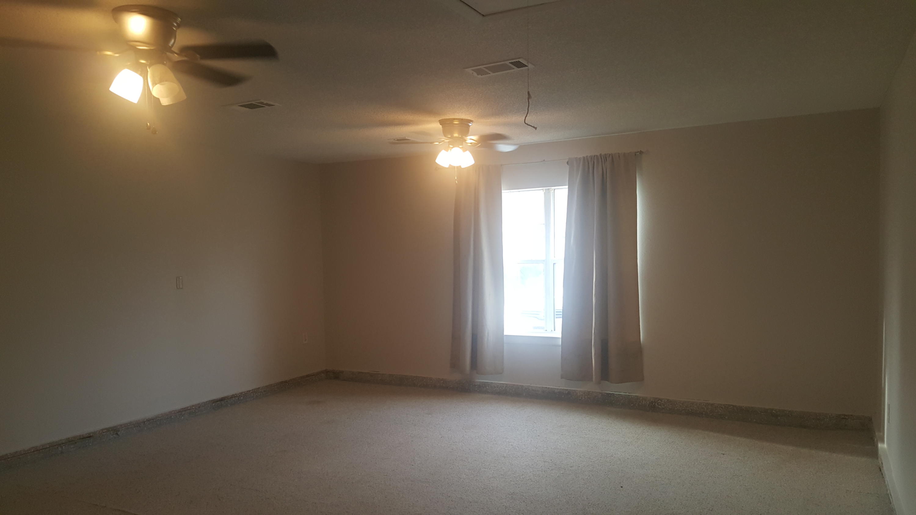 SADDLE CREEK - Residential