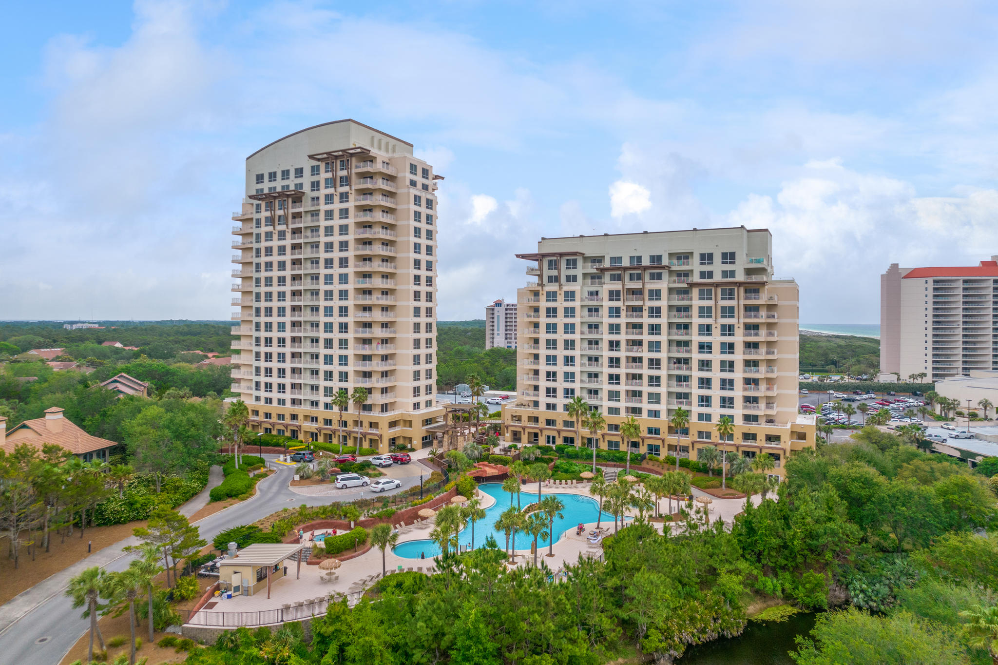 LUAU II - Residential