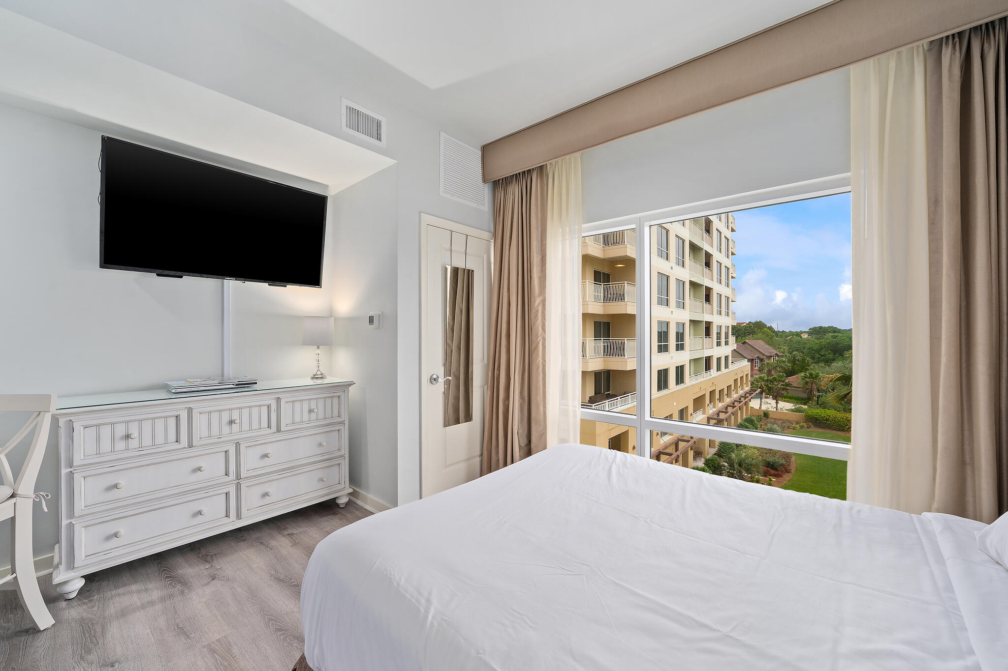 LUAU II - Residential