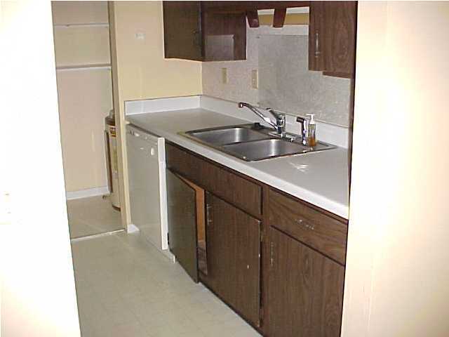 CEDARS CONDO - Residential