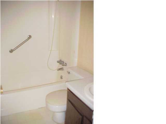 CEDARS CONDO - Residential