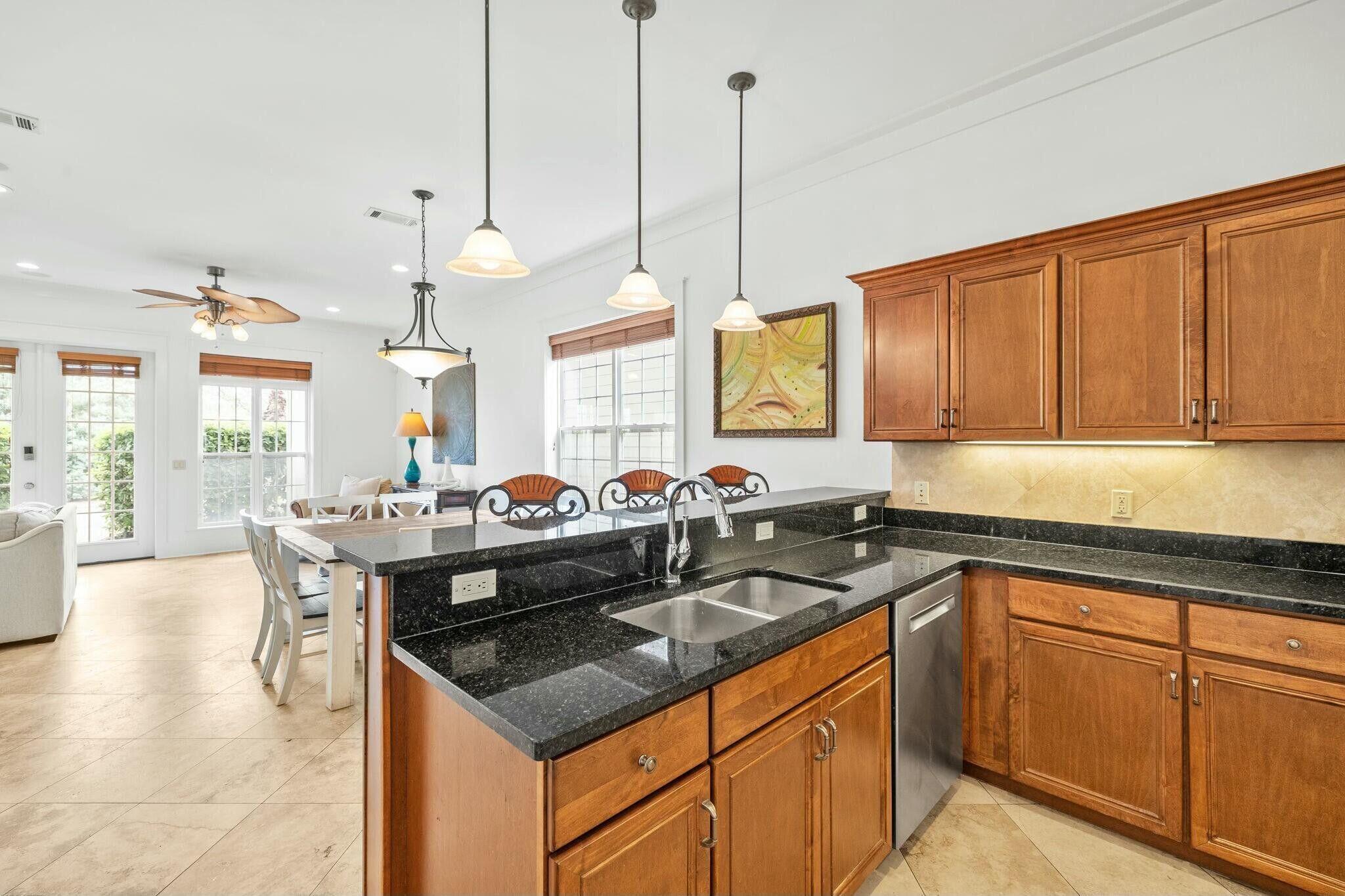 EMERALD WATERS VILLAGE - Residential