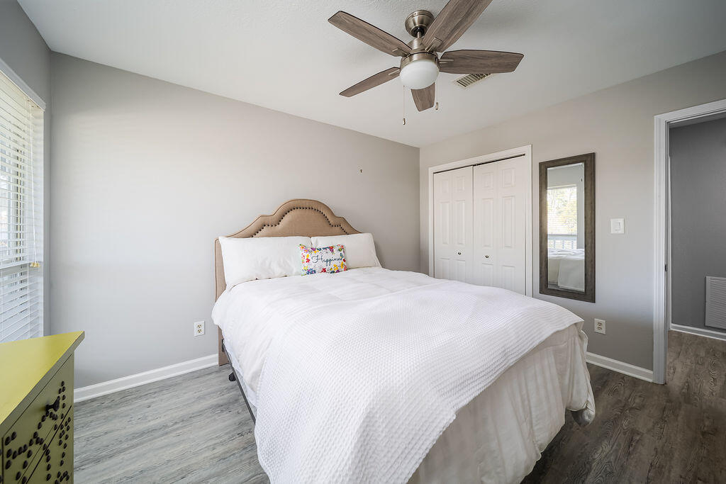 SOUNDWIND CONDO - Residential