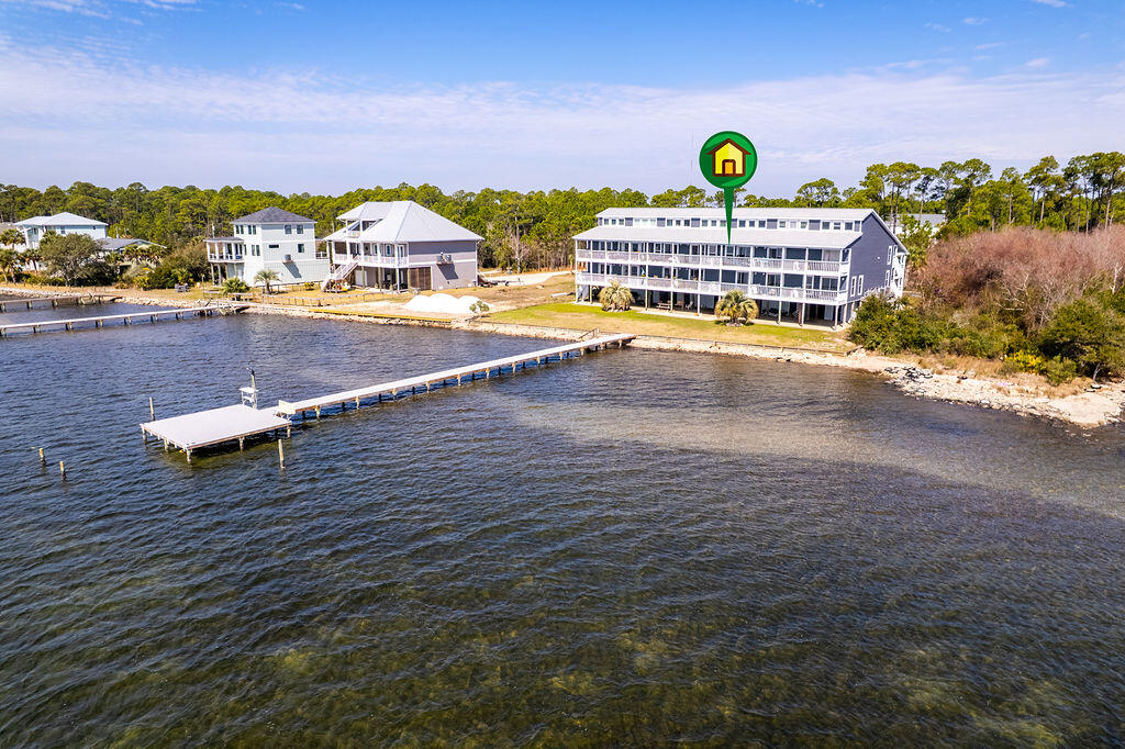 SOUNDWIND CONDO - Residential