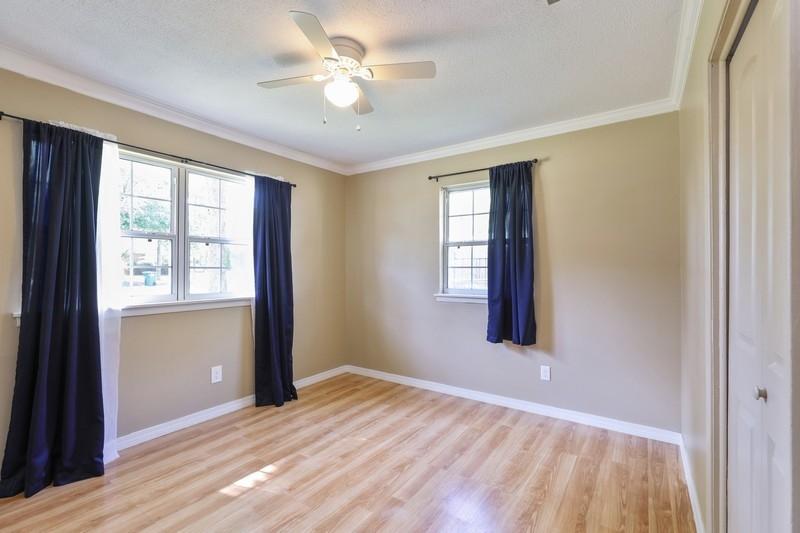 QUIET OAKS S/D - Residential