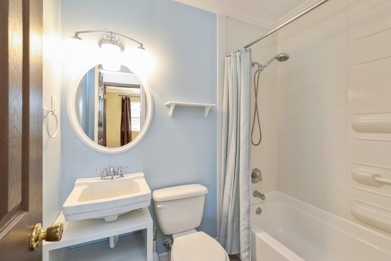 QUIET OAKS S/D - Residential