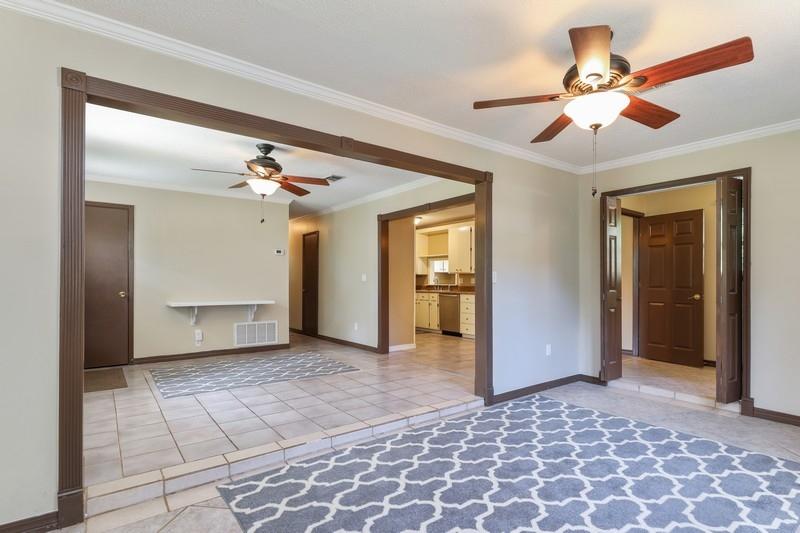 QUIET OAKS S/D - Residential