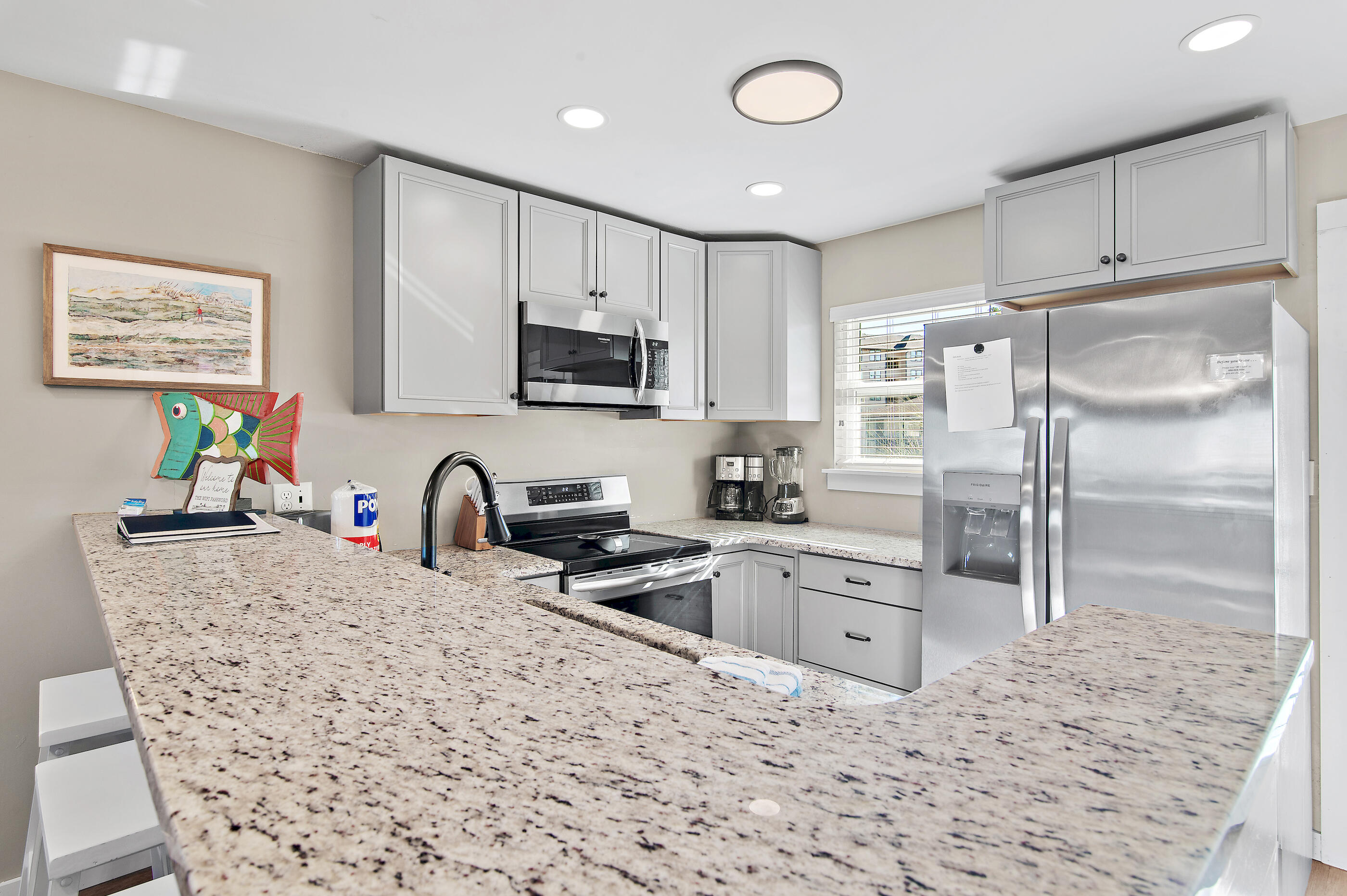 PIRATES COVE INLET CONDO - Residential