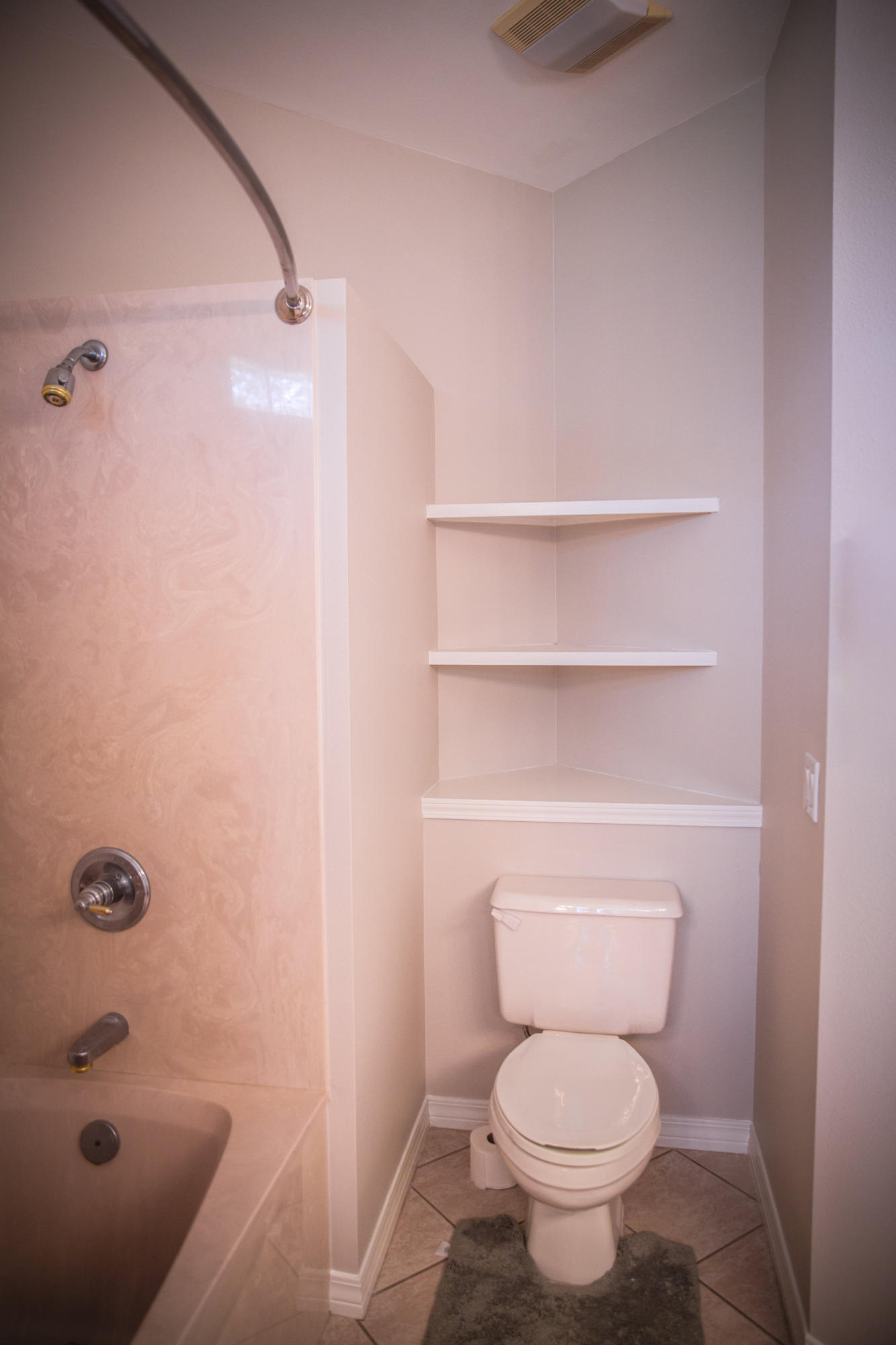 DANA POINTE - Residential