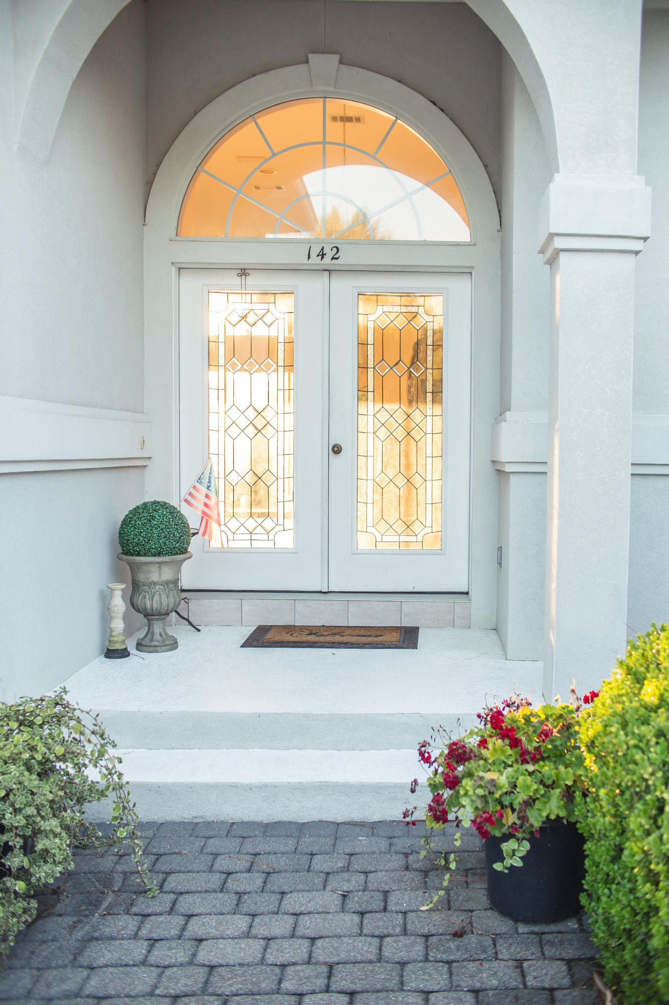 DANA POINTE - Residential