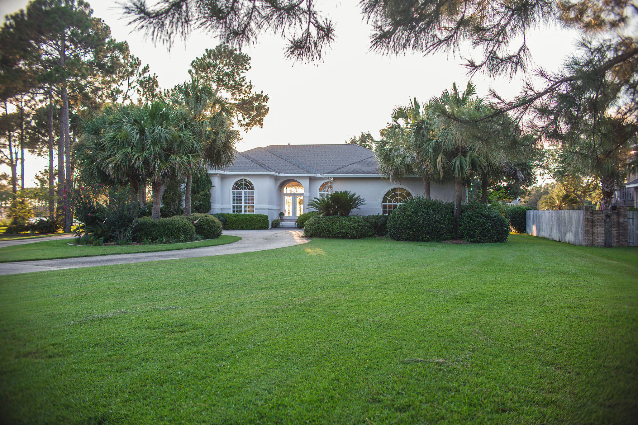 DANA POINTE - Residential