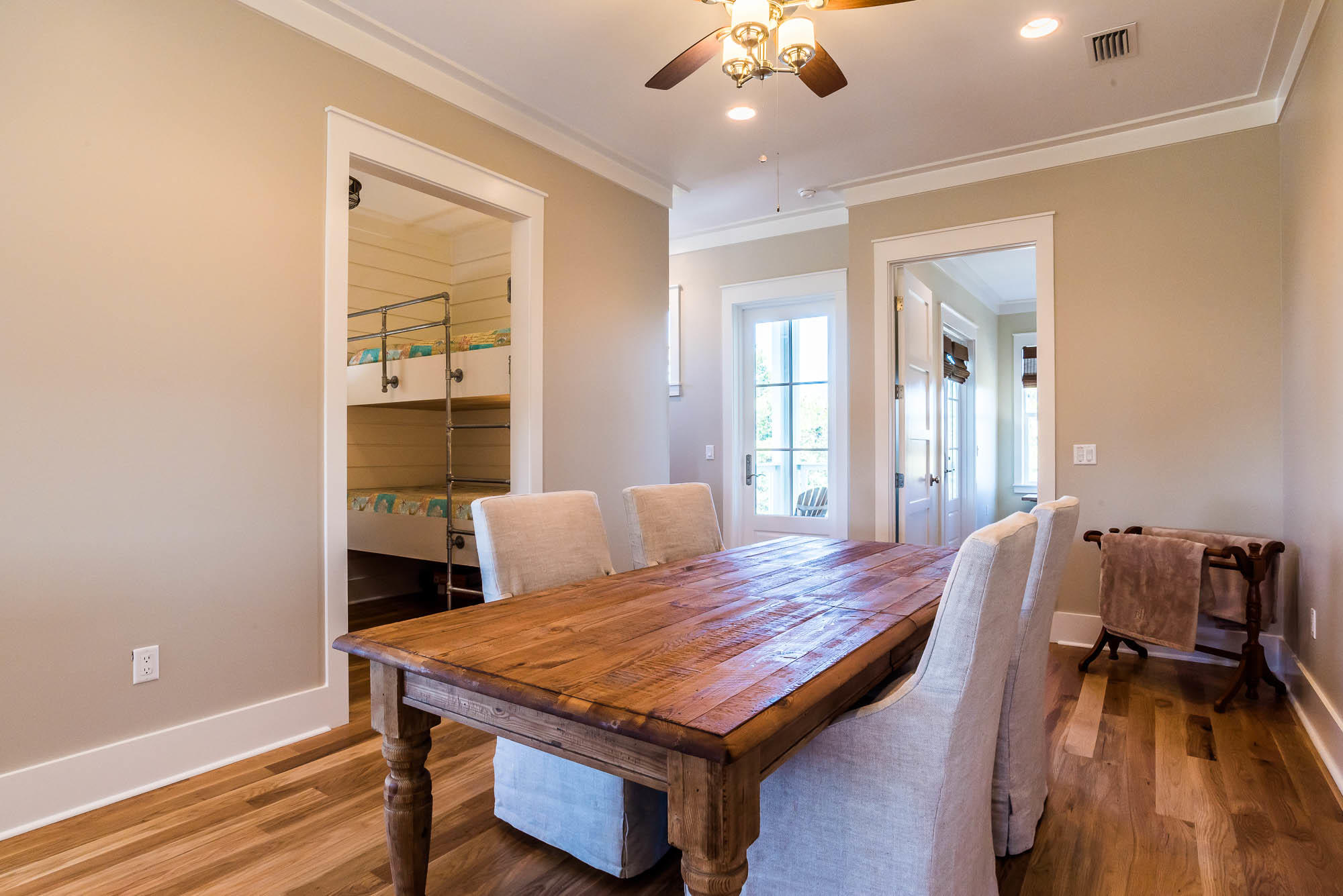 SEAGROVE 2ND ADDN - Residential