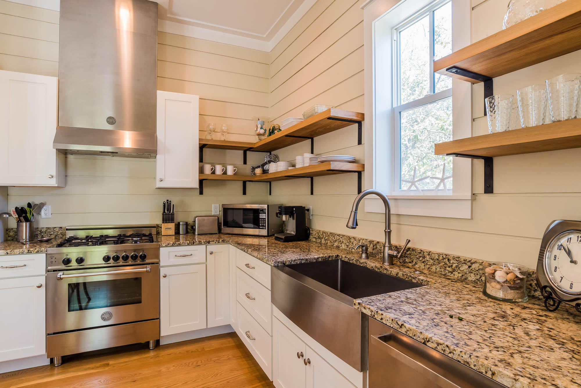 SEAGROVE 2ND ADDN - Residential