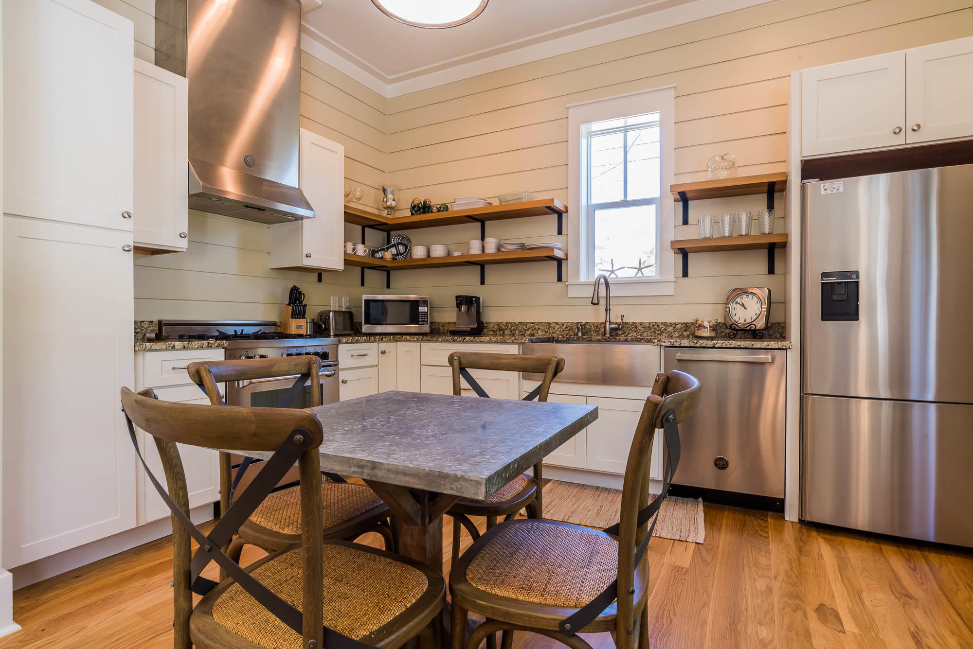 SEAGROVE 2ND ADDN - Residential