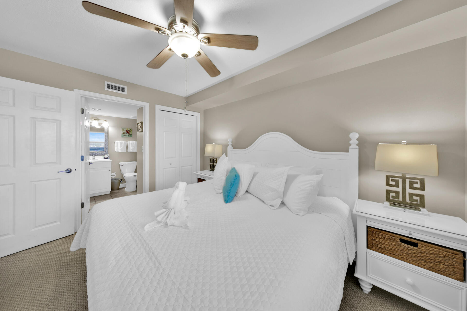 PELICAN ISLE - Residential