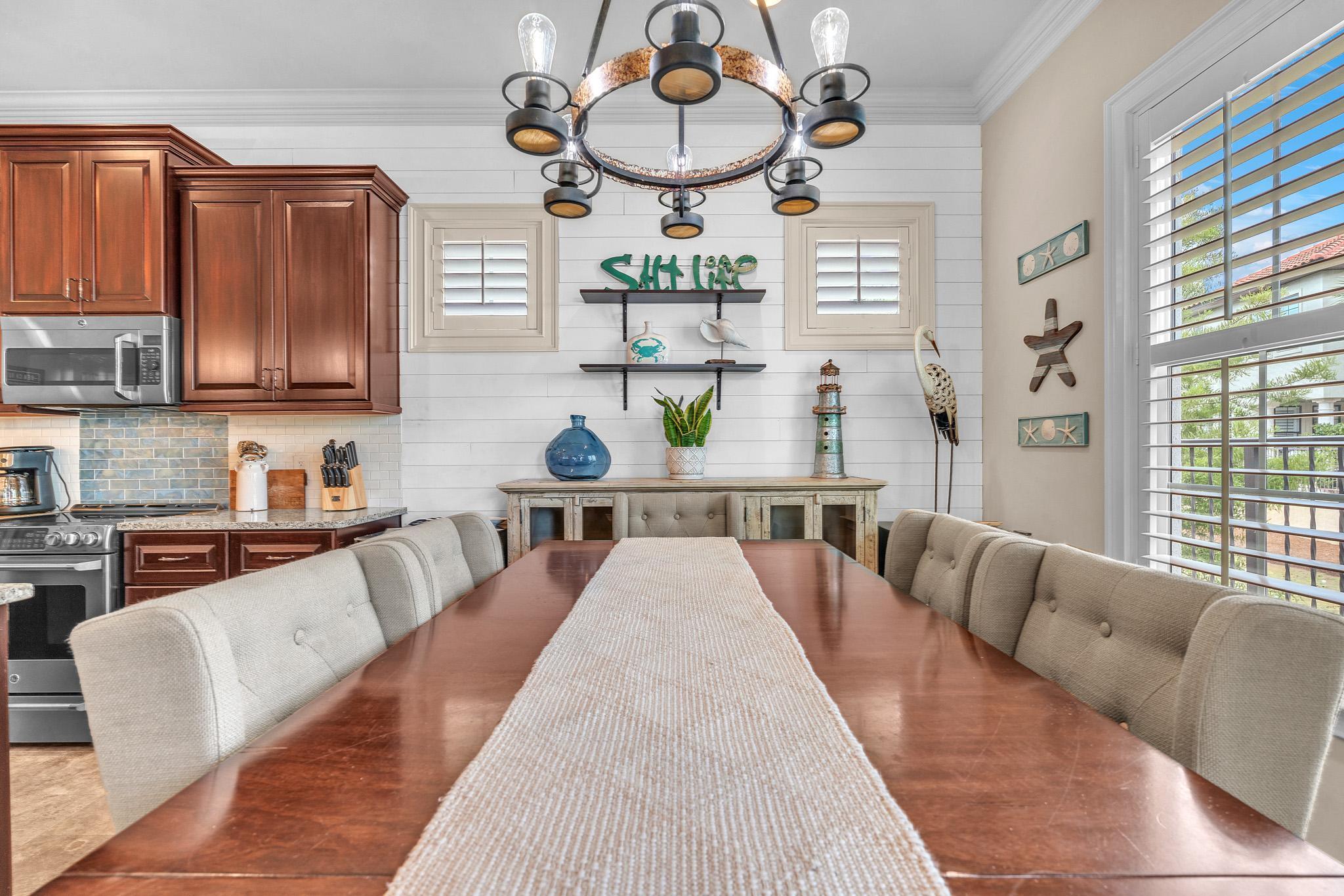 VILLA LAGO - Residential Lease