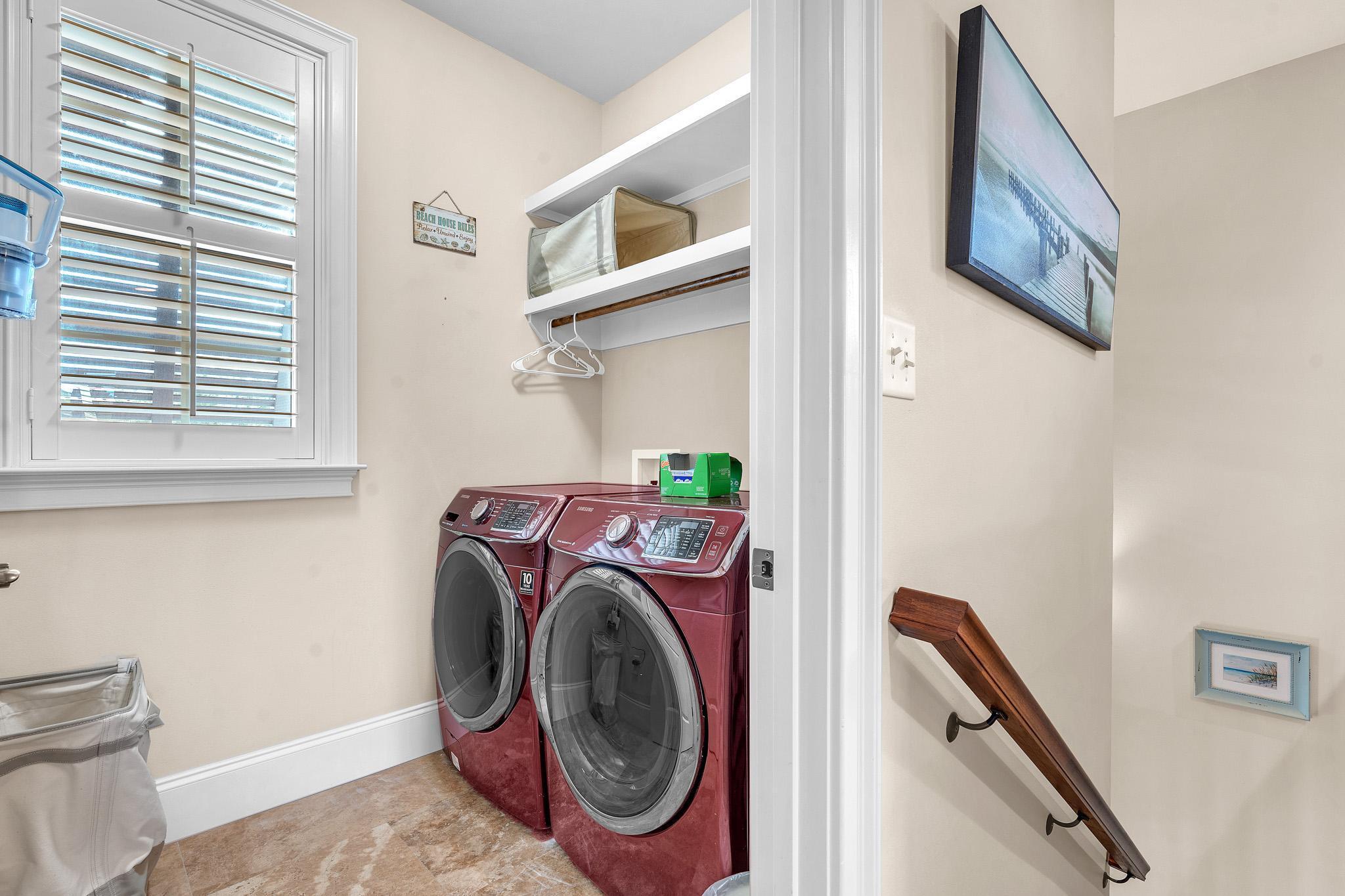 VILLA LAGO - Residential Lease