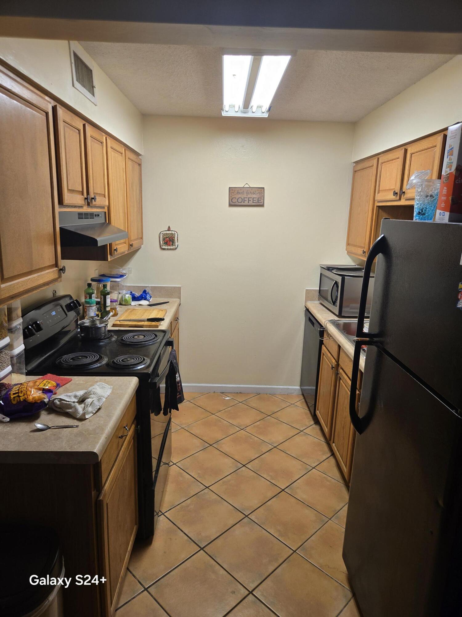 FAIR OAKS VILLAGE CONDO - Residential