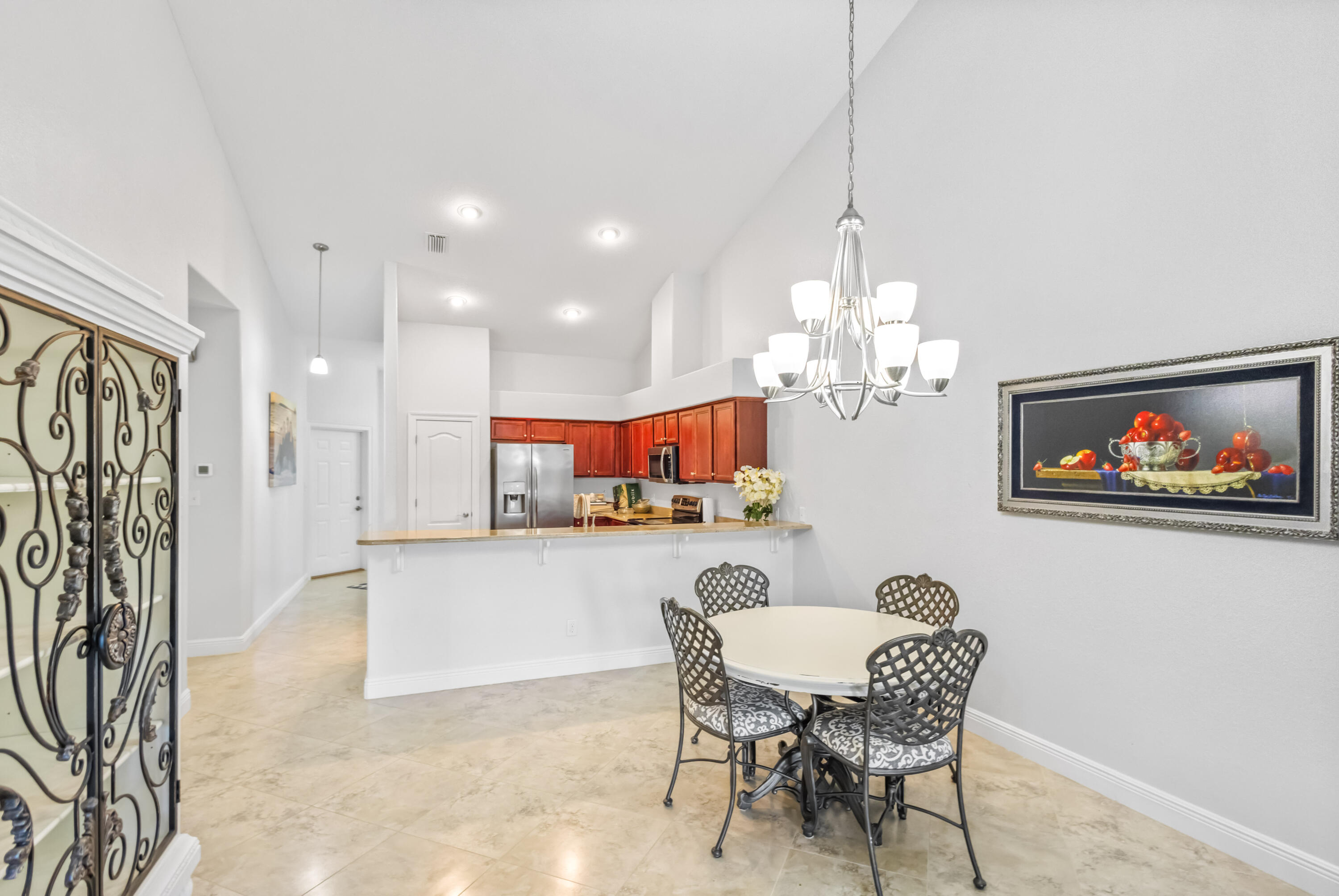 DIAMOND LAKES - Residential