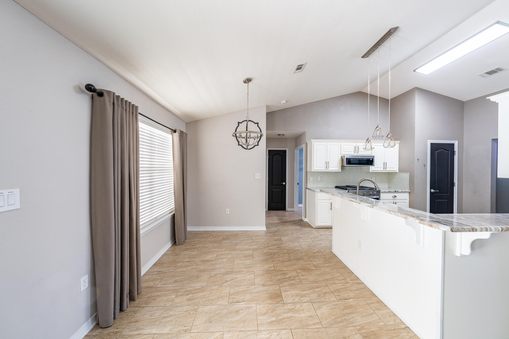 HOLLEY BY THE SEA - Residential