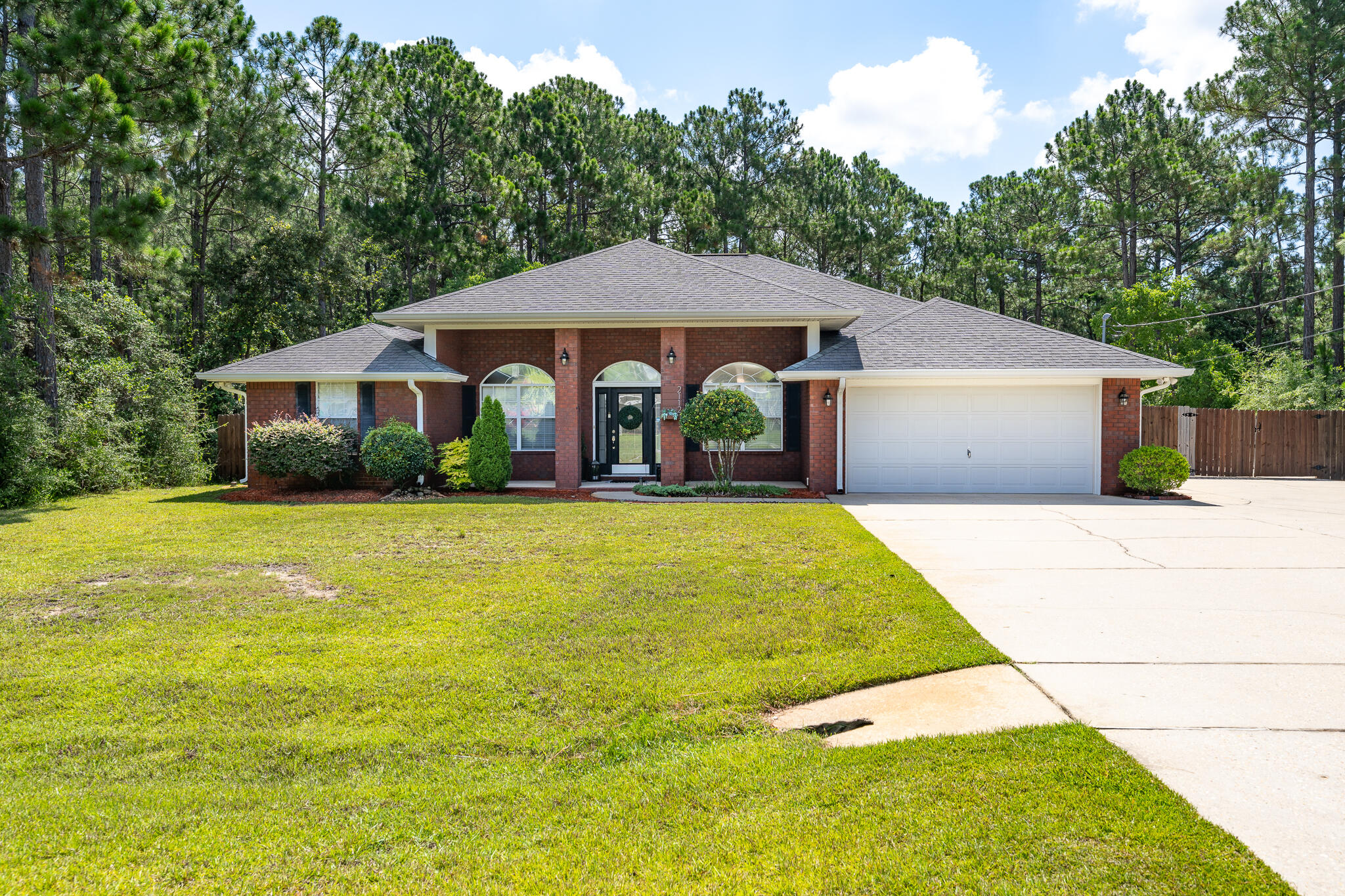 HOLLEY BY THE SEA - Residential