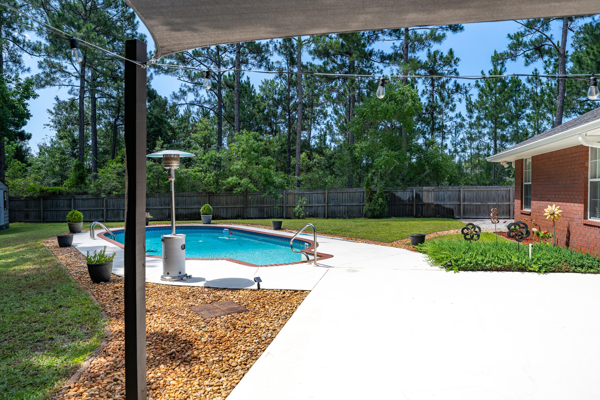 HOLLEY BY THE SEA - Residential