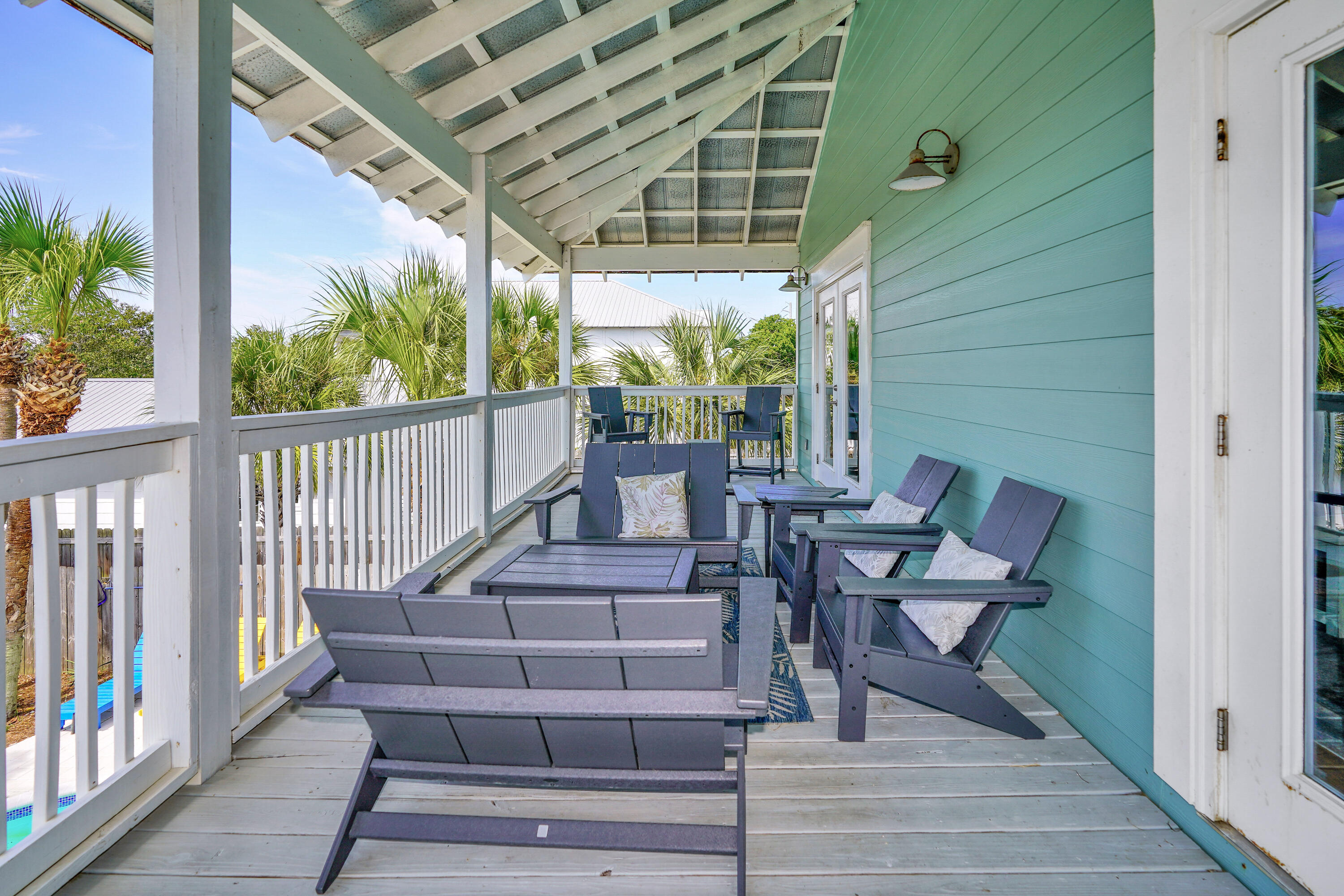 CRYSTAL BEACH - Residential