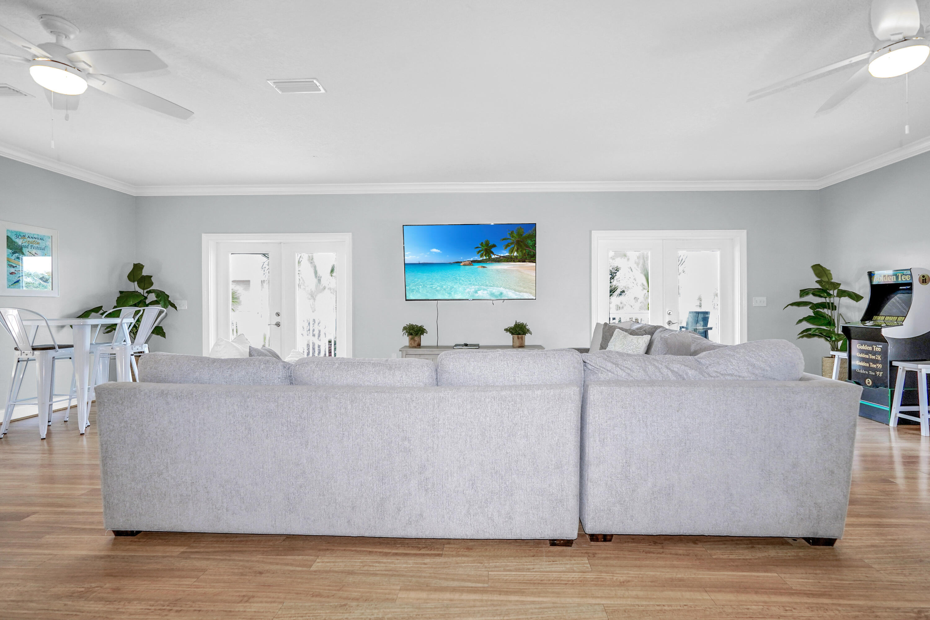CRYSTAL BEACH - Residential