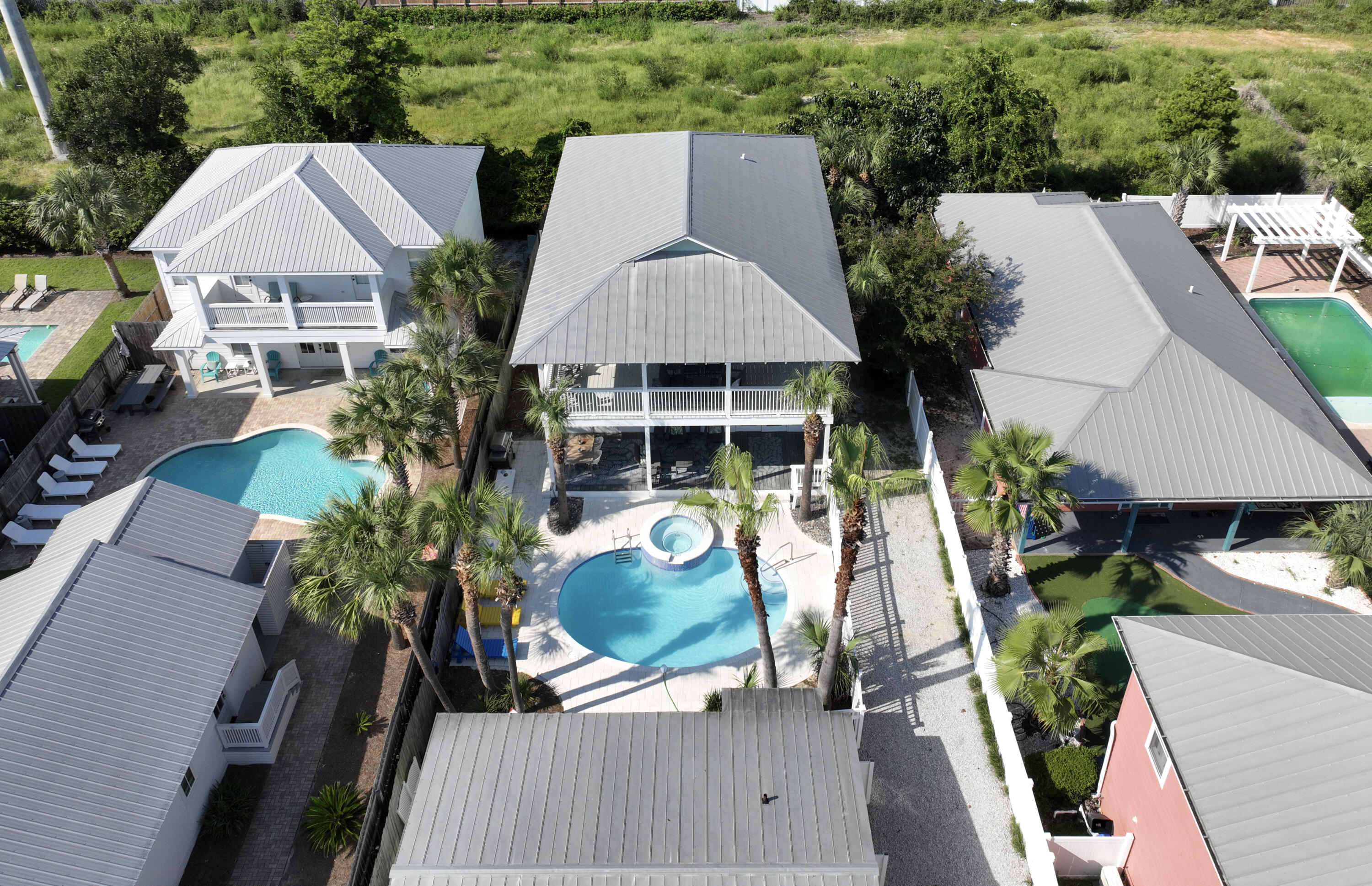 CRYSTAL BEACH - Residential