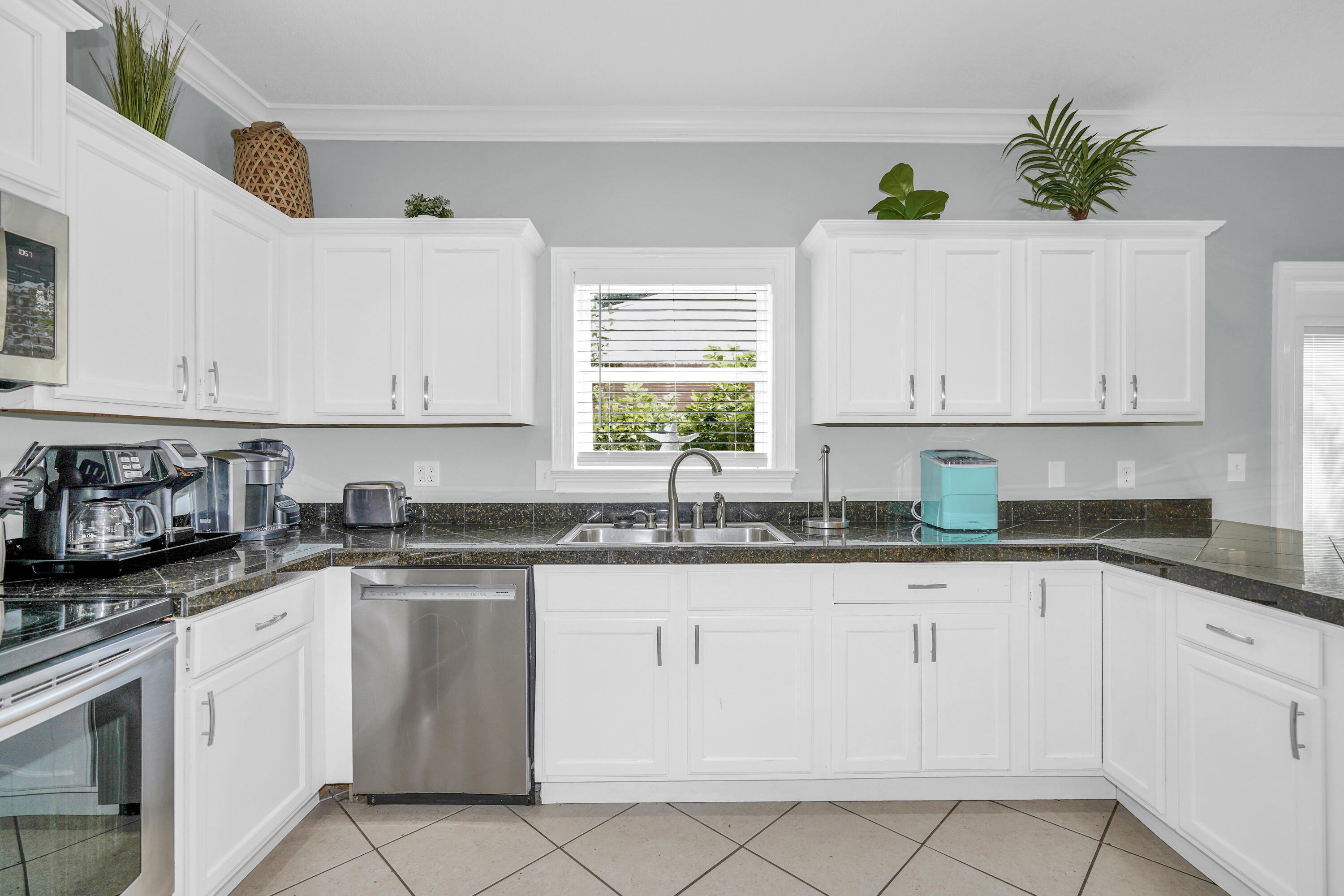 CRYSTAL BEACH - Residential