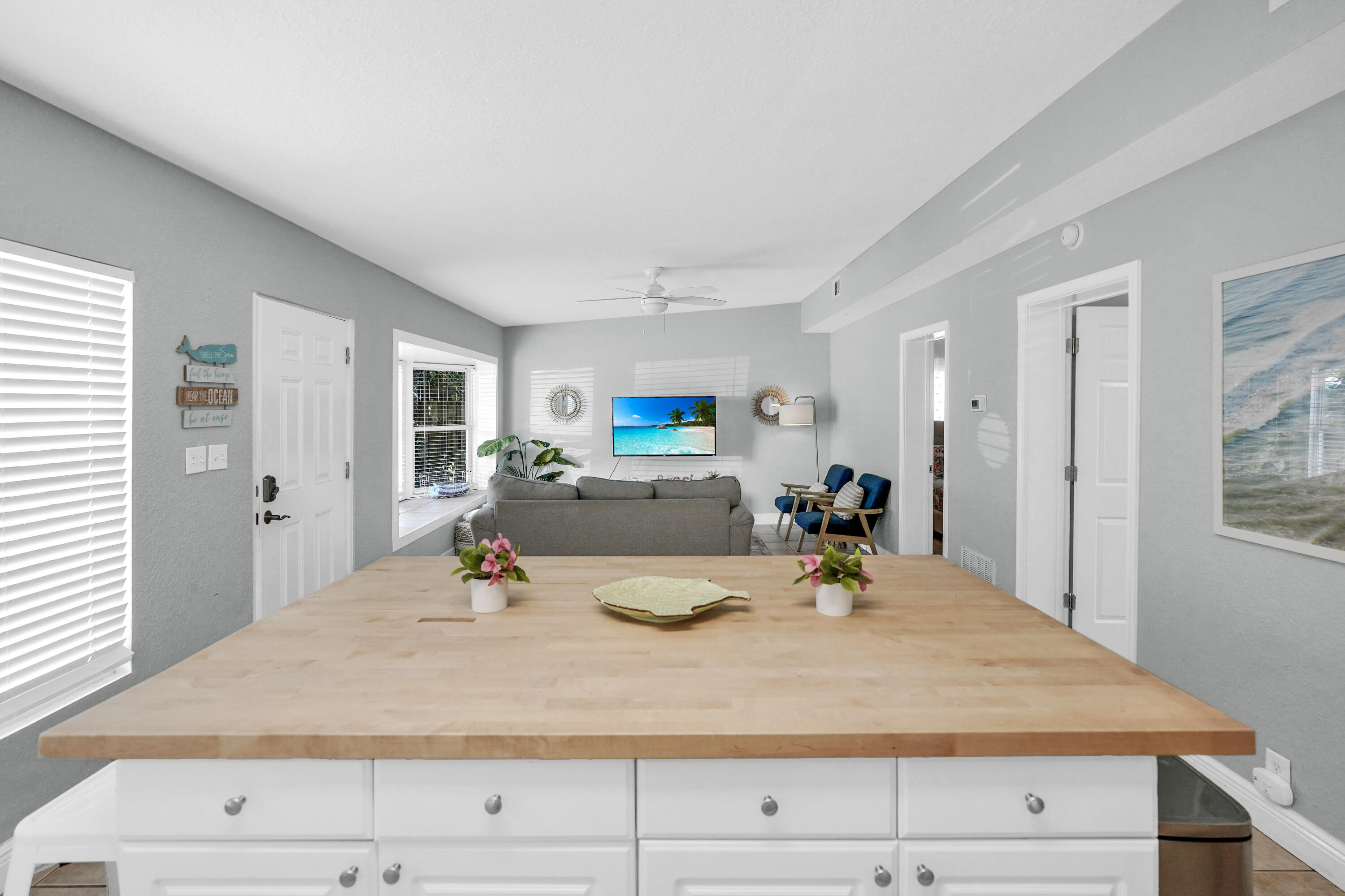 CRYSTAL BEACH - Residential