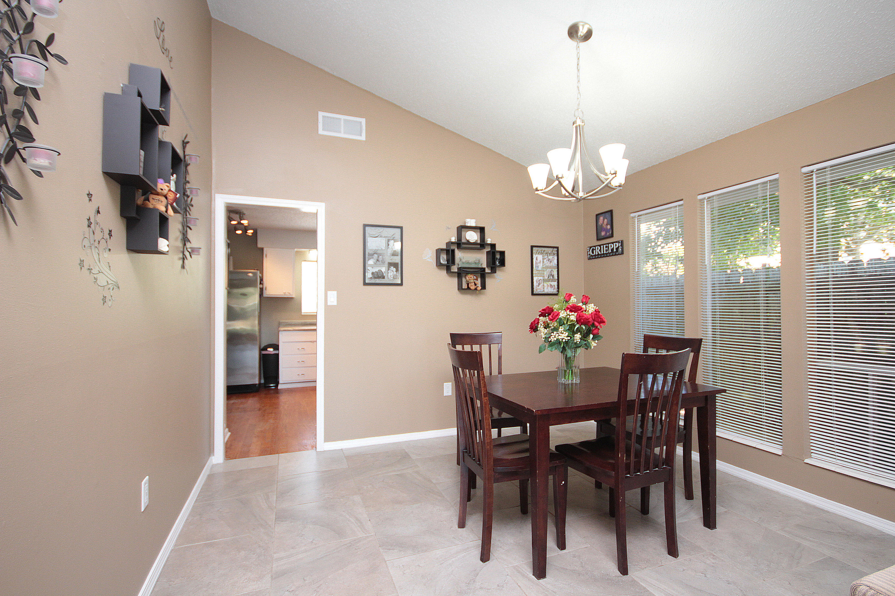 FOREST MANOR - Residential