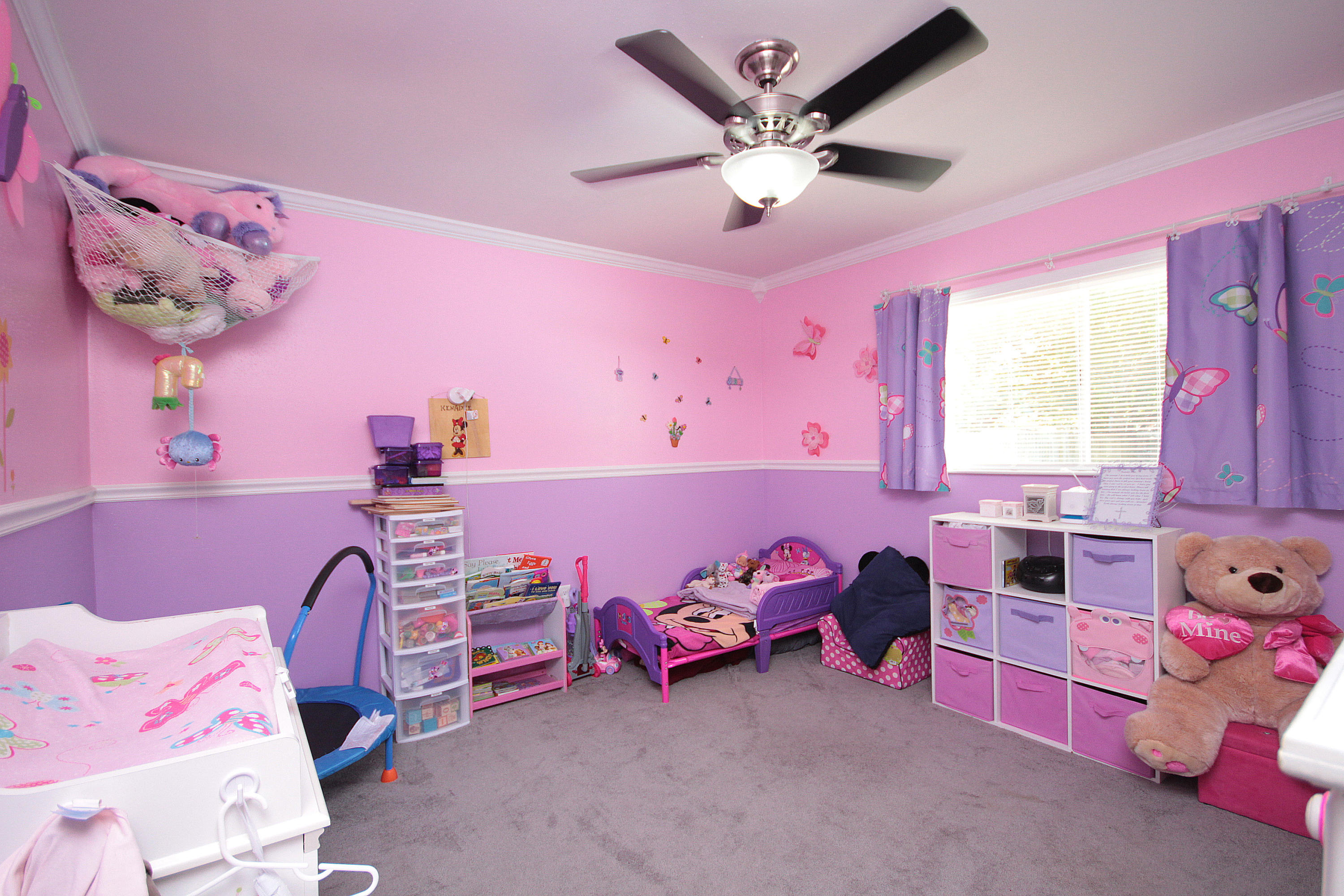 FOREST MANOR - Residential