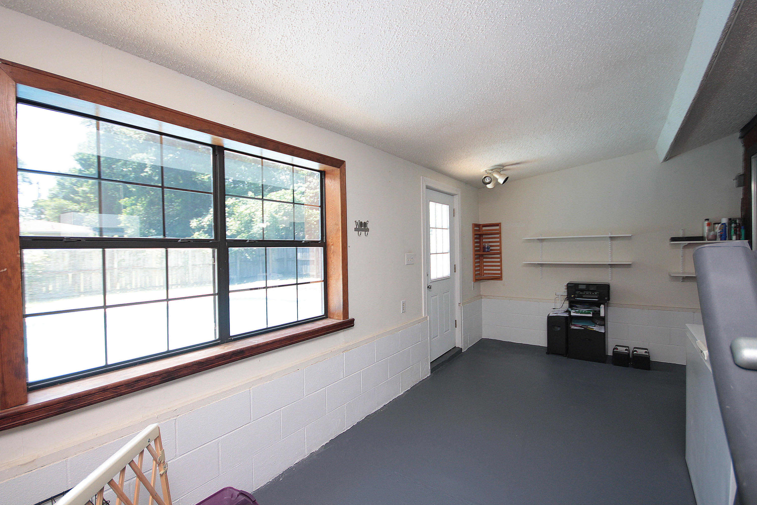 FOREST MANOR - Residential