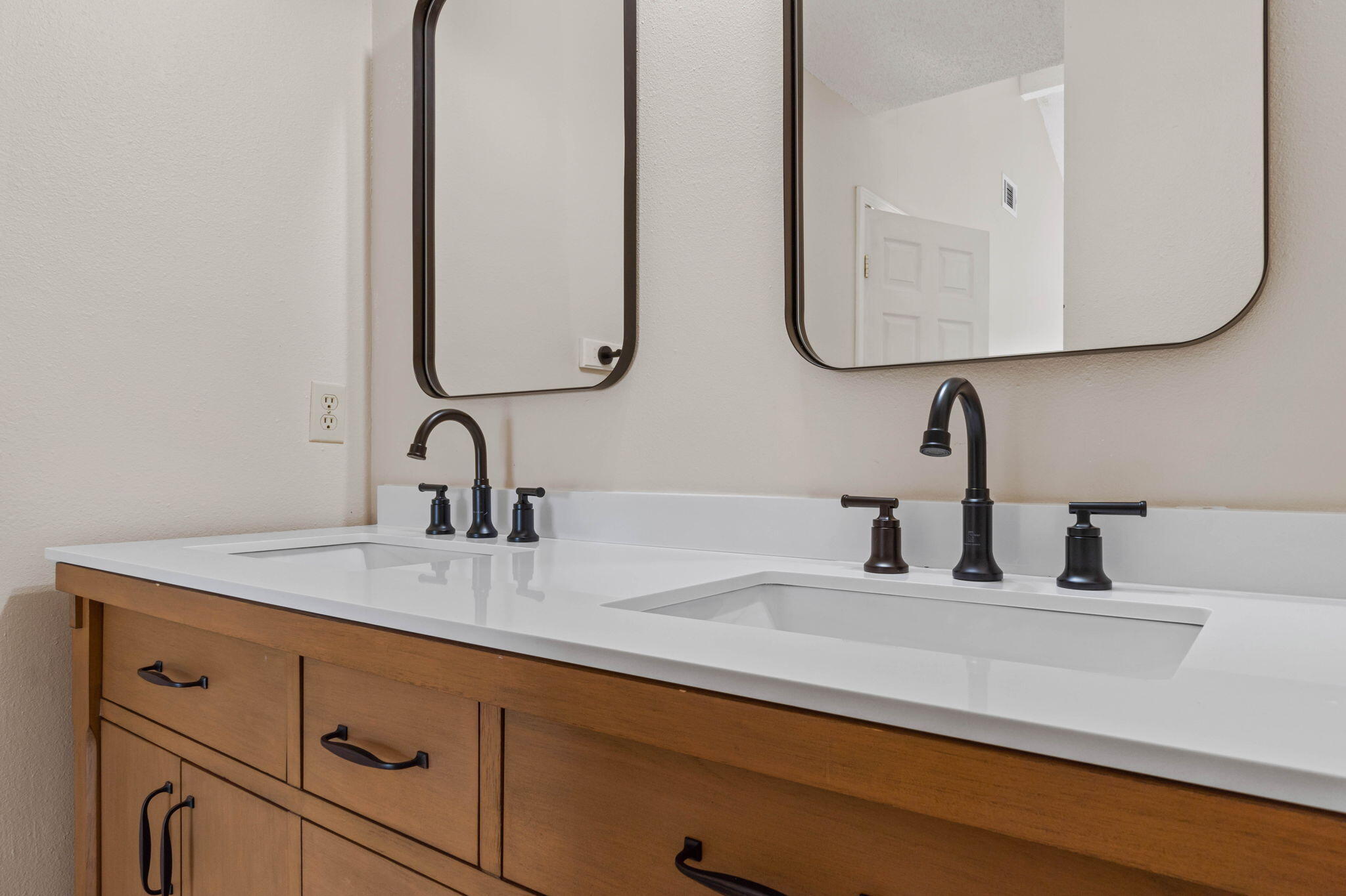 COVENTRY ESTATES - Residential