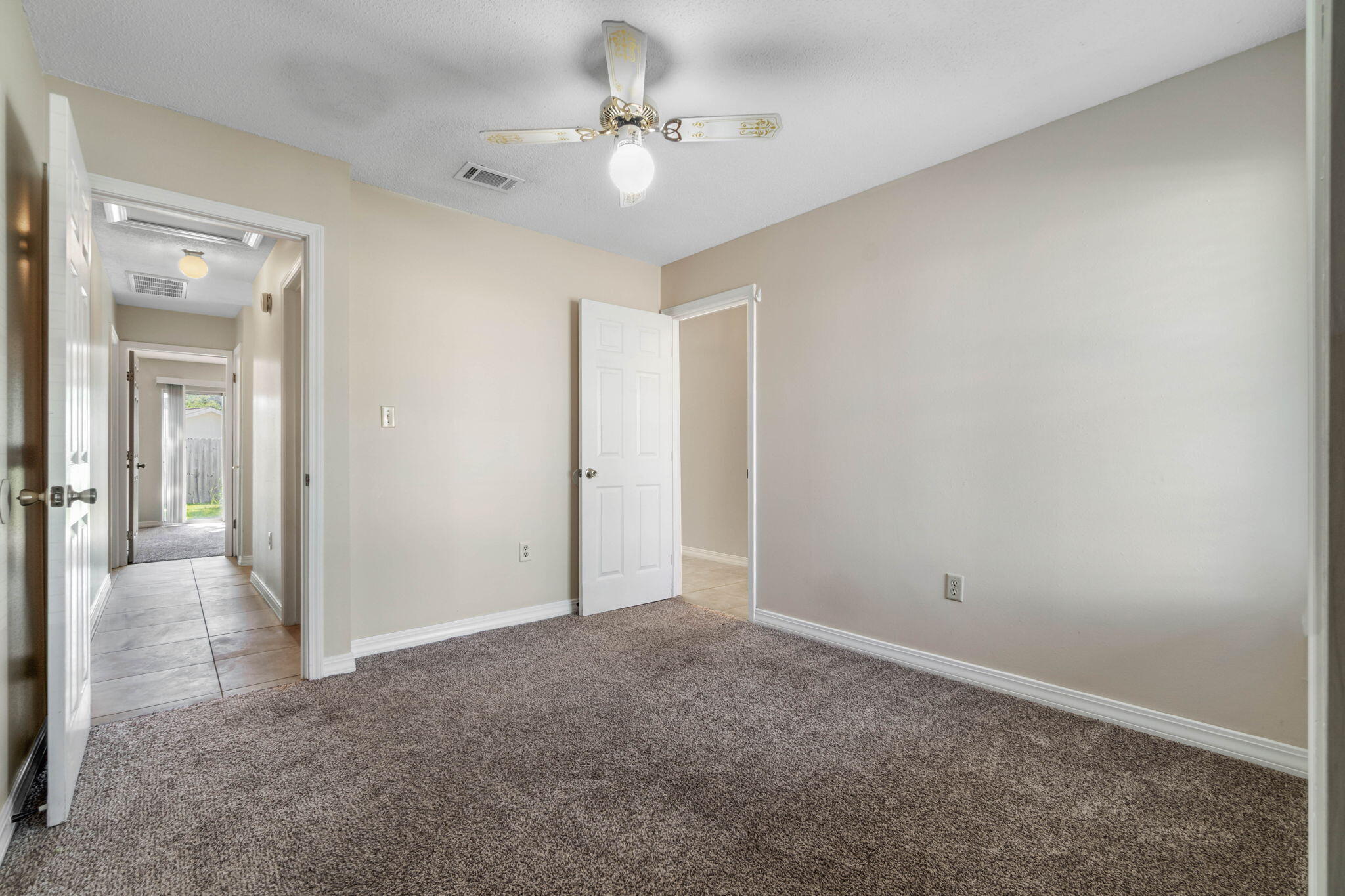 COVENTRY ESTATES - Residential