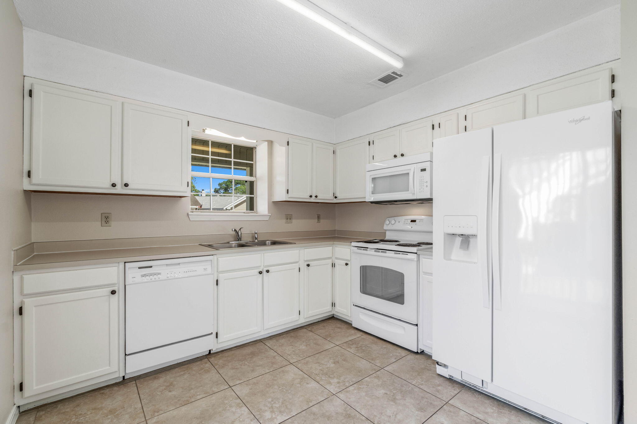 COVENTRY ESTATES - Residential