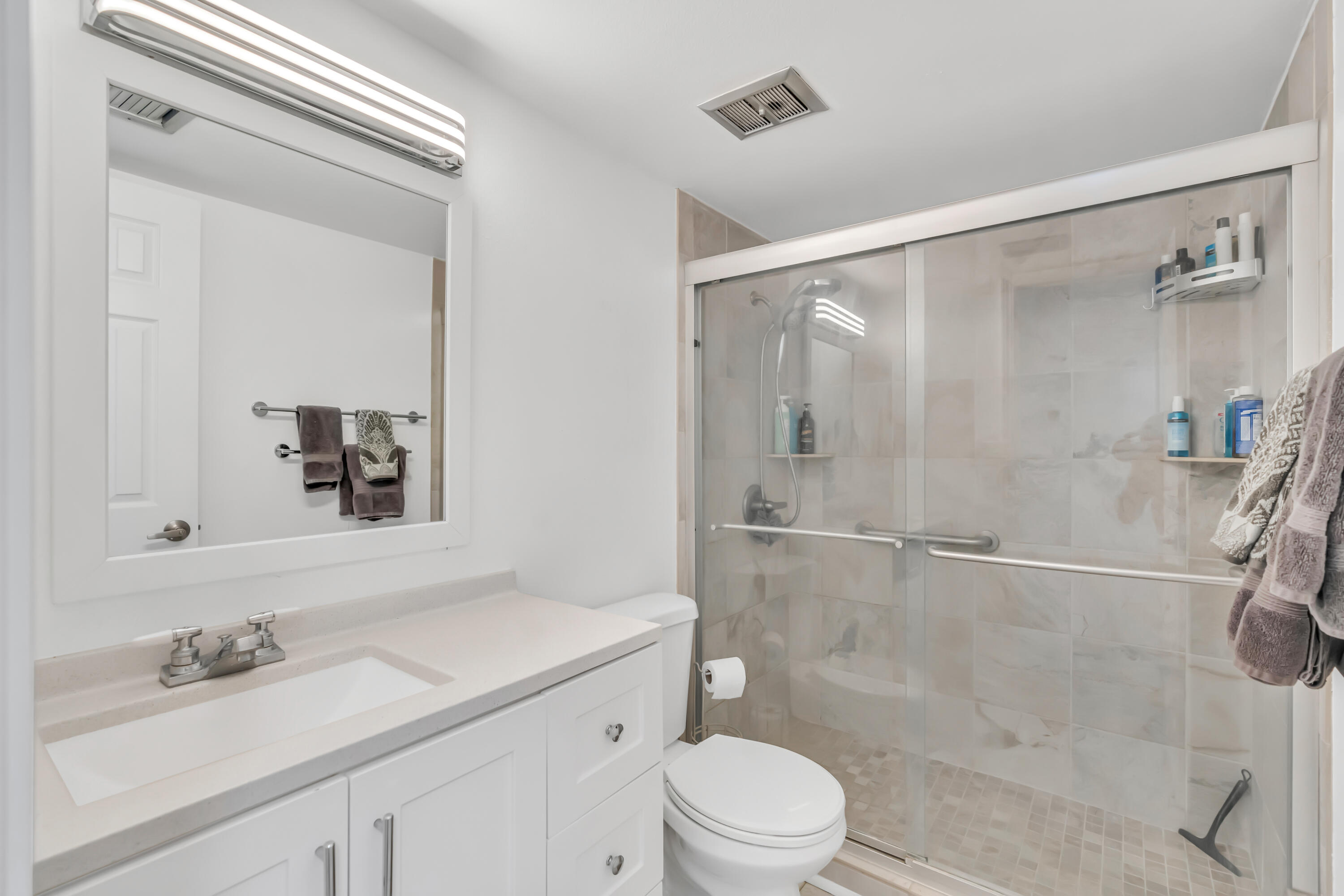 CENTURY PARK WEST - Residential Lease