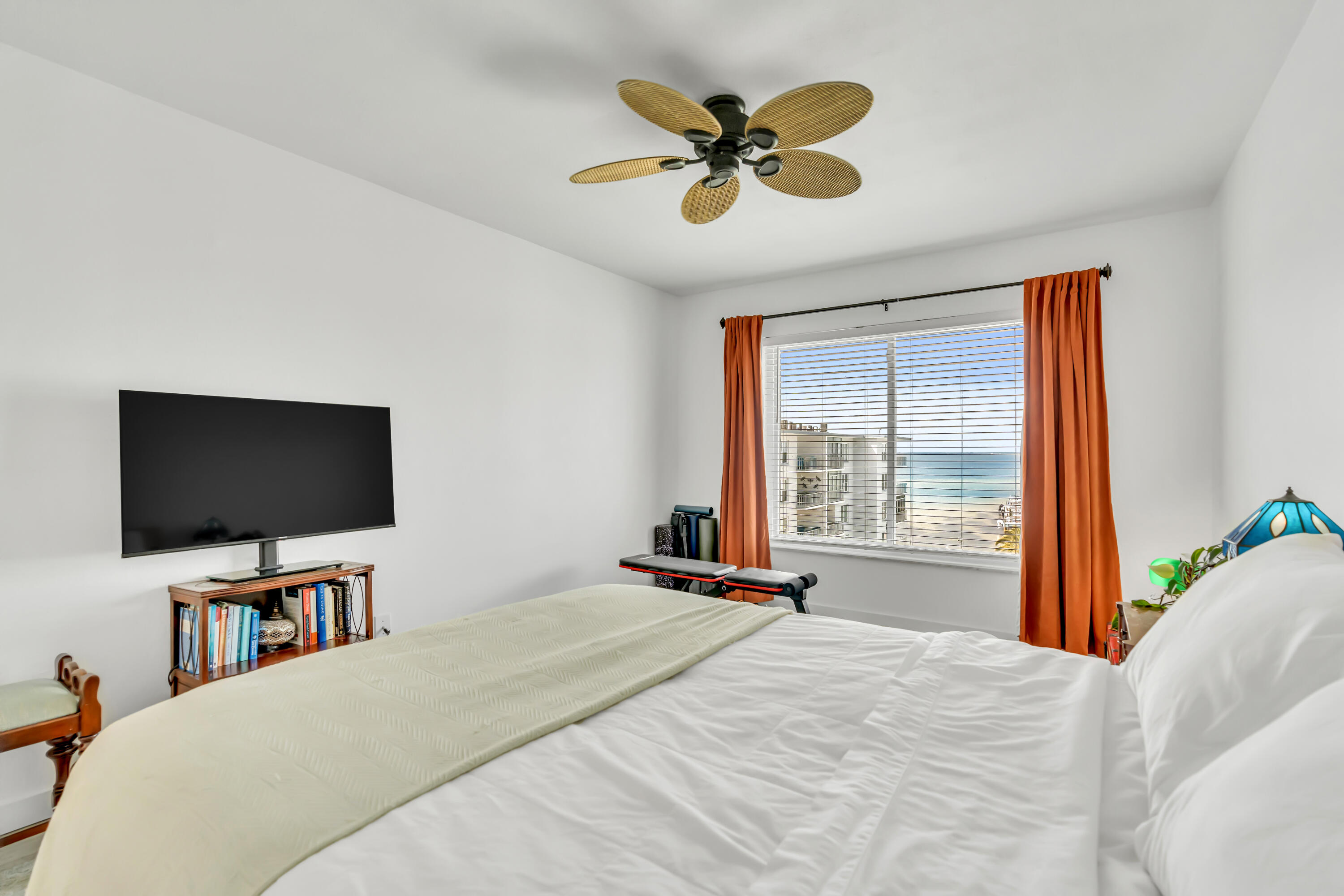 CENTURY PARK WEST - Residential Lease
