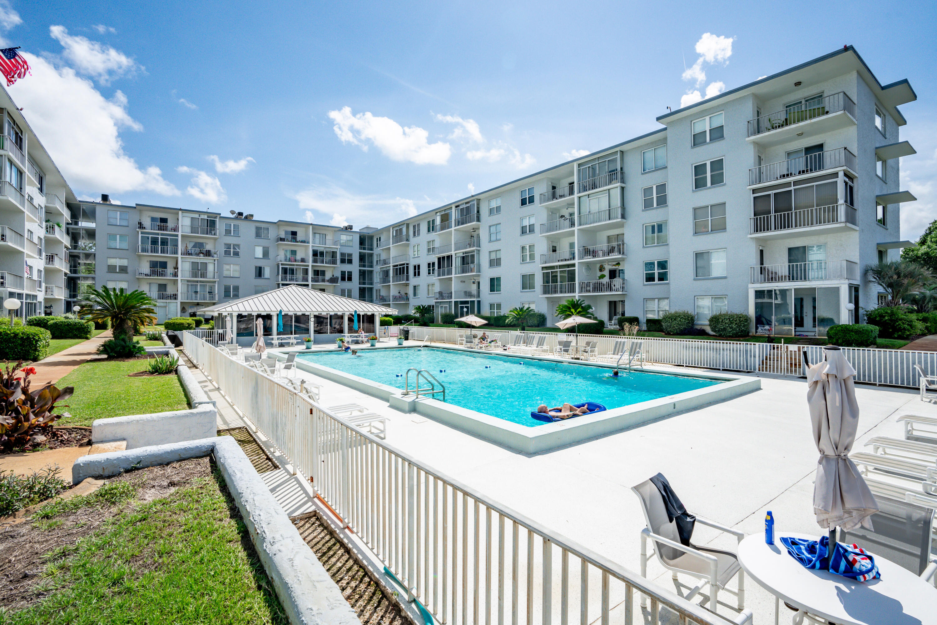 CENTURY PARK WEST - Residential Lease